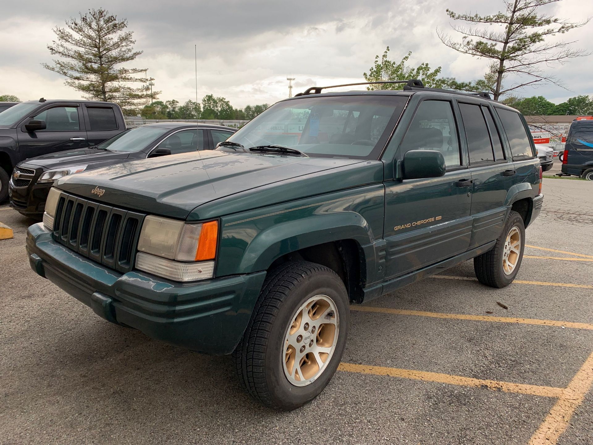 1997 JEEP GRAND CHEROKEE 4X4 SUV; VIN #1J4GZ78Y1VC598381, 157,000 MILES