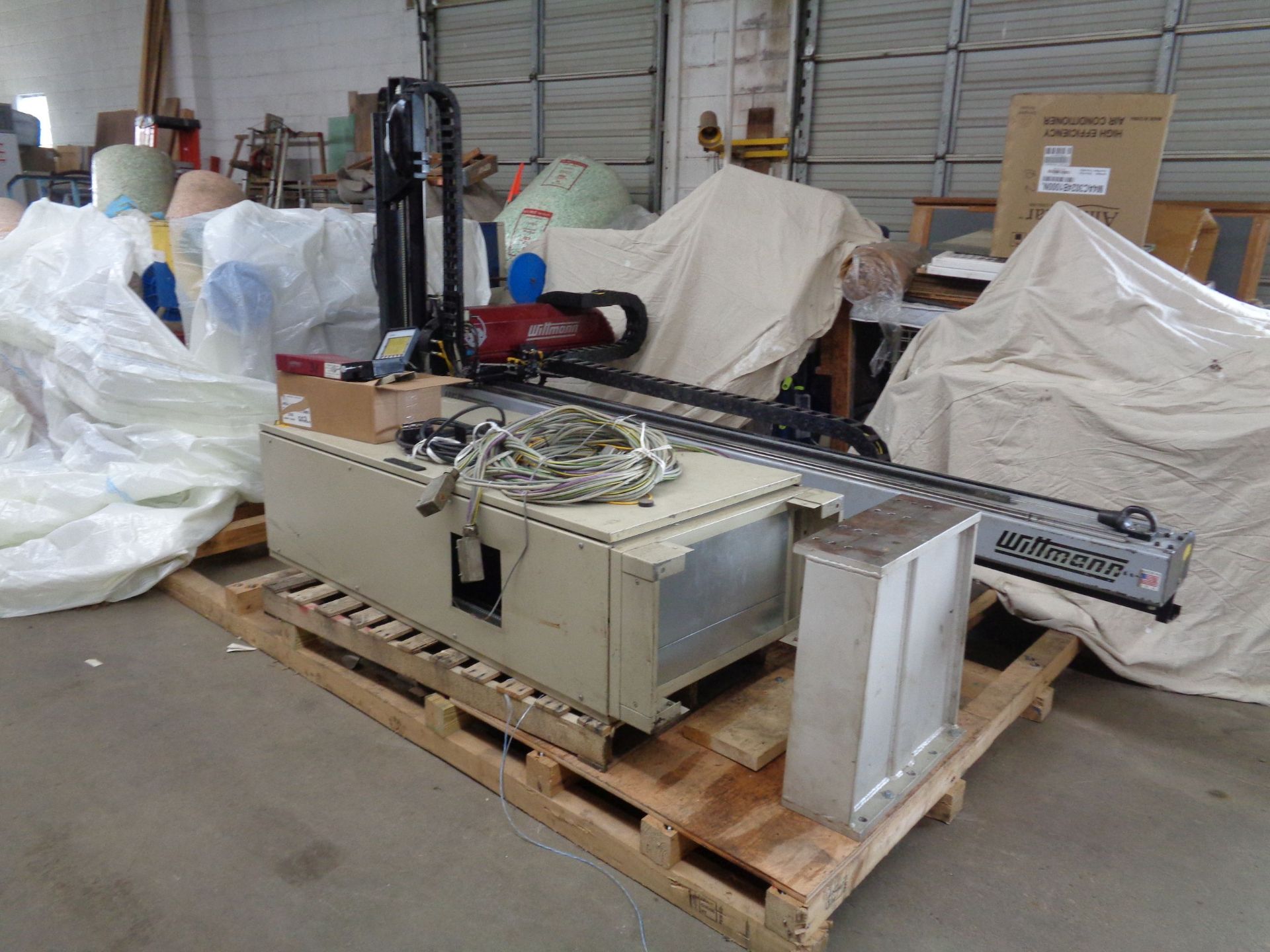 **WITTMAN MODEL W633 THREE-AXIS C-SERVO RETILINEAR PARTS REMOVAL ROBOT; S/N 5147, X-500, Y-1200, Z-