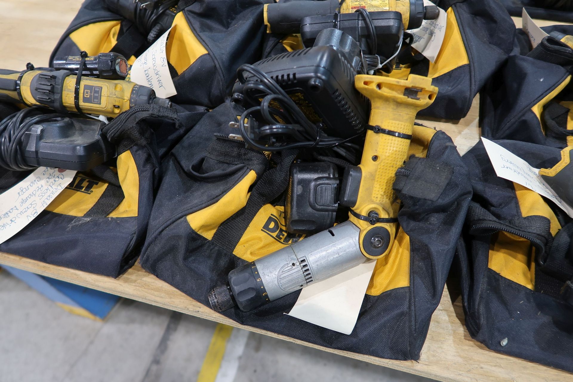 MISCELLANEOUS DEWALT CORDLESS SCREWDRIVERS AND DRILL DRIVERS WITH CHARGERS - Image 2 of 3