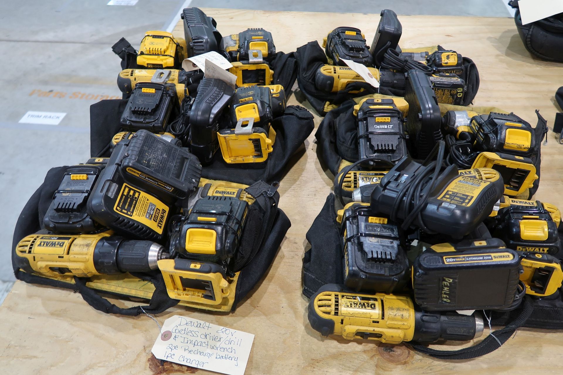 DEWALT 20 VOLT CORDLESS SCREWDRIVERS AND DRILL DRIVERS WITH CHARGERS - Image 2 of 3