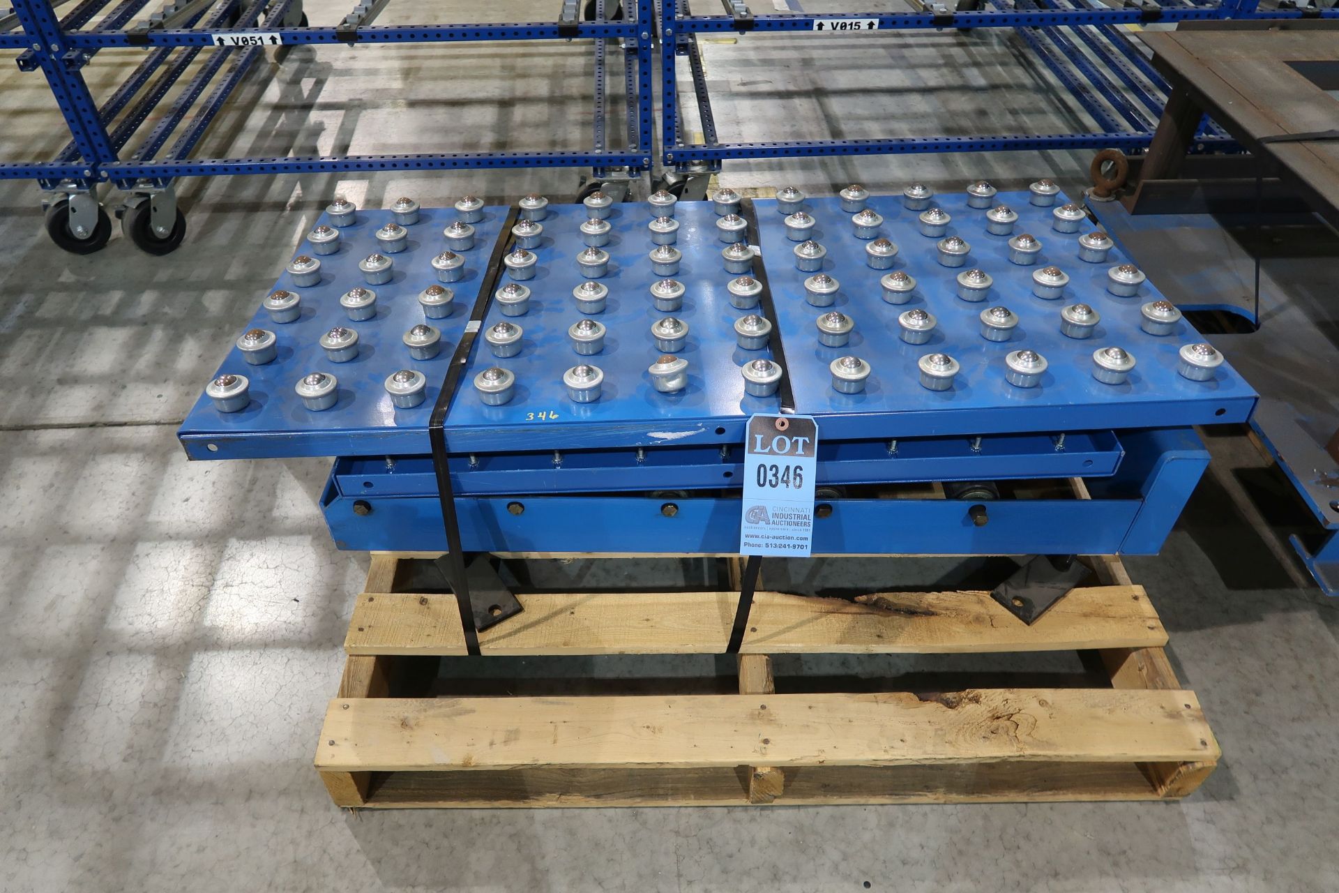 PIECES 24" X 36"/48" AND (1) PIECE 28" X 40" ROLLER CONVEYOR WITH HEAVY DUTY STEEL STAND - Image 2 of 3