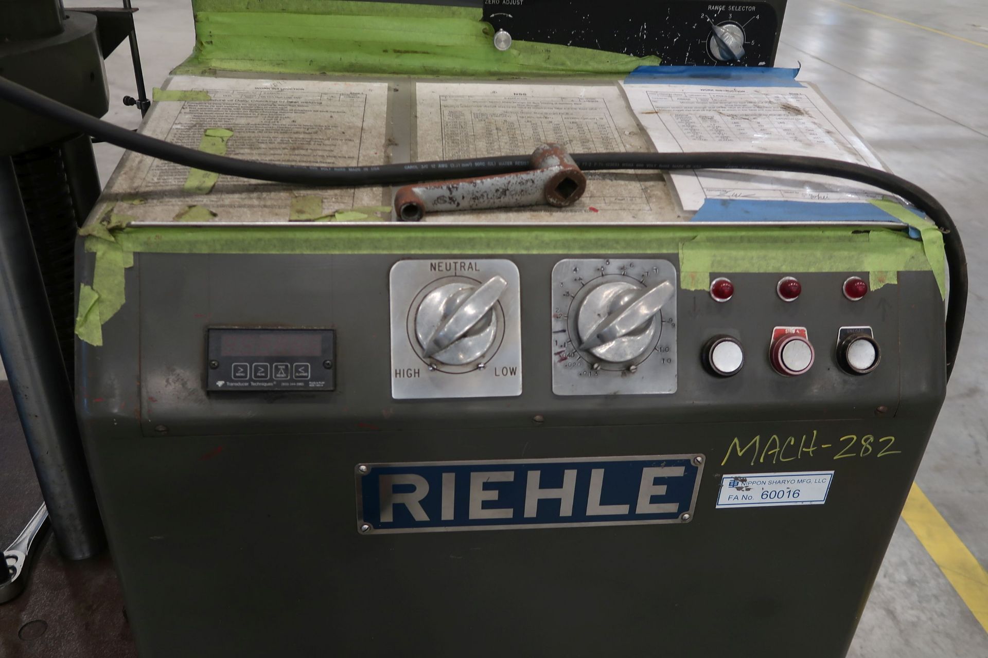 RIEHLE TENSILE TESTER; S/N R-59029, 6,000 LB. CAPACITY; RA 60016 - Image 3 of 7