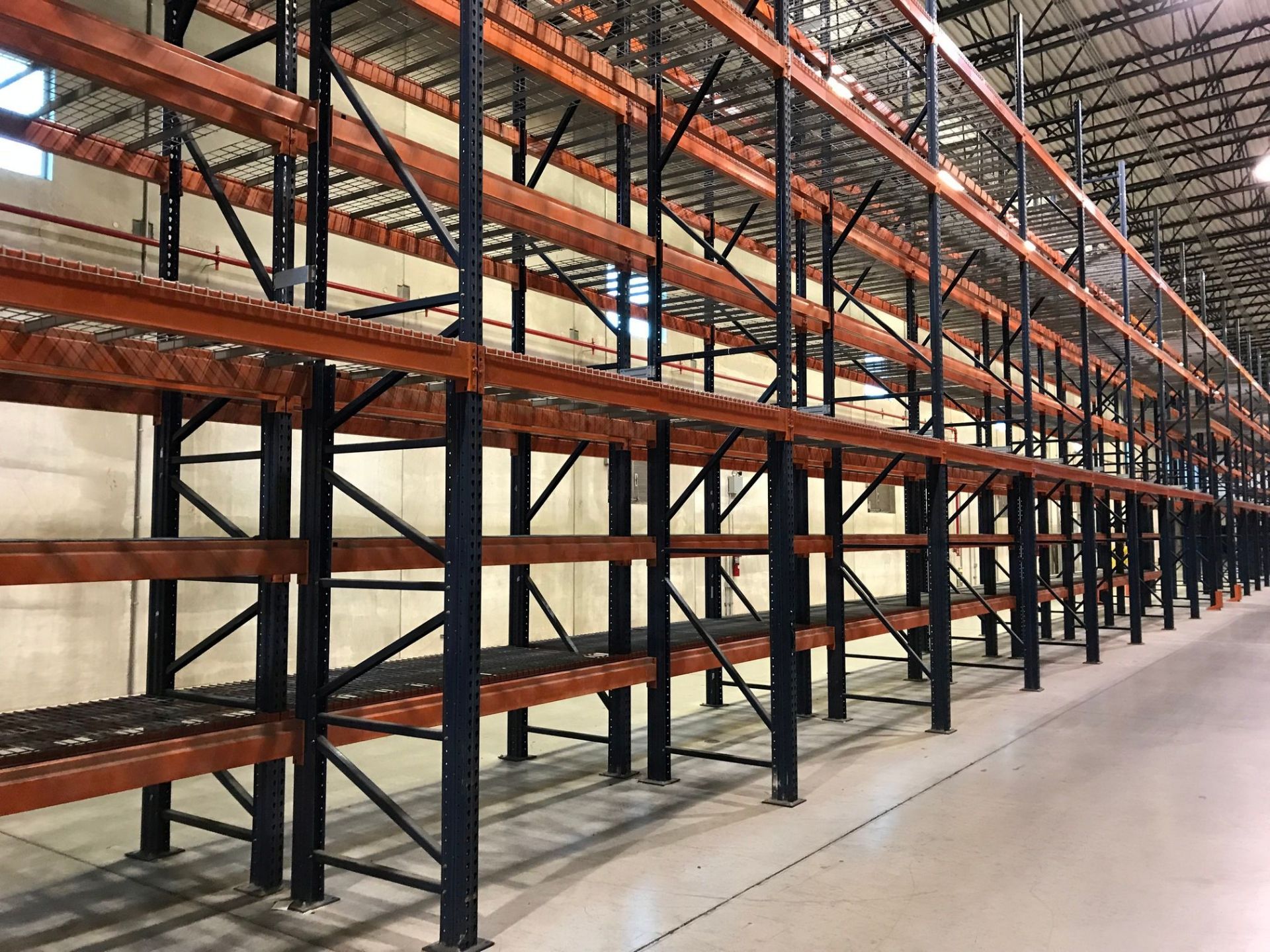 SECTIONS 60" X 108" X 288" TEARDROP TYPE ADJUSTABLE BEAM PALLET RACK WITH WIRE DECKING, 6" HIGH - Image 3 of 16