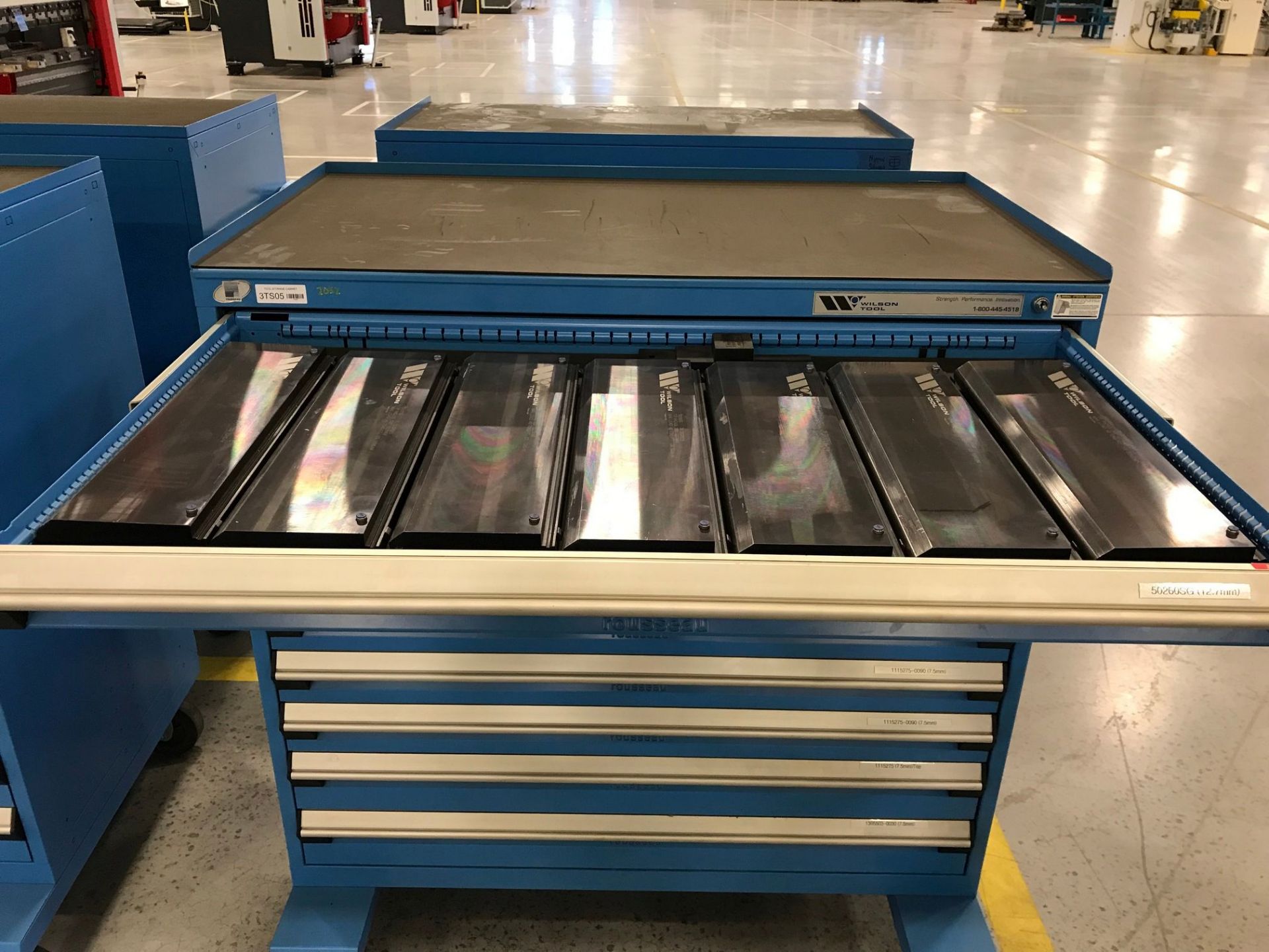 10-DRAWER ROUSSEAU PORTABLE TOOLING CABINET WITH WILSON PRESS BRAKE TOOLING (SEE PHOTOS) - Image 2 of 11