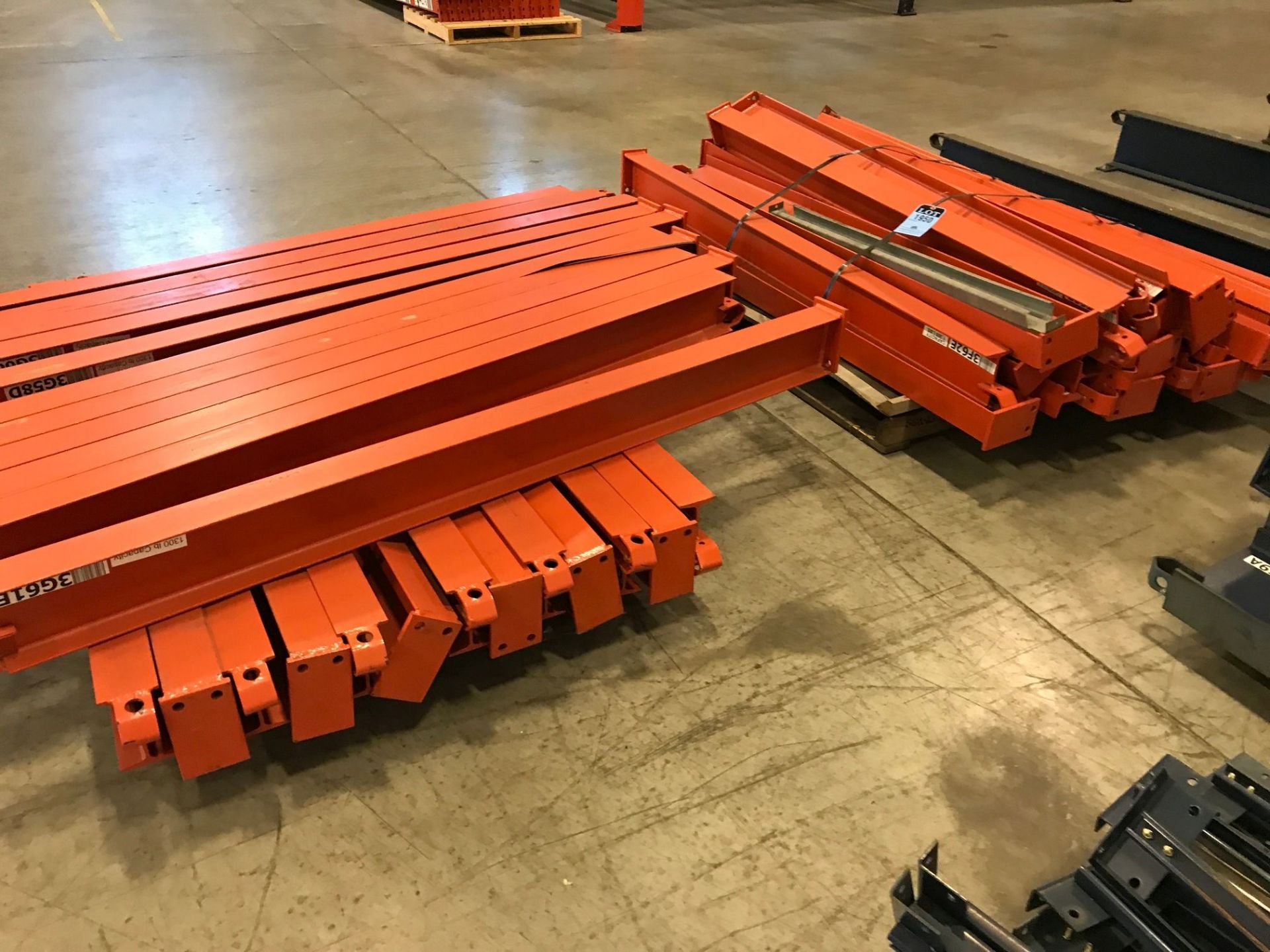 (LOT) (48) 72" ARMS, (12) 72" LEGS AND (20) 48" SUPPORTS FOR CANTILEVER RACK - Image 5 of 5