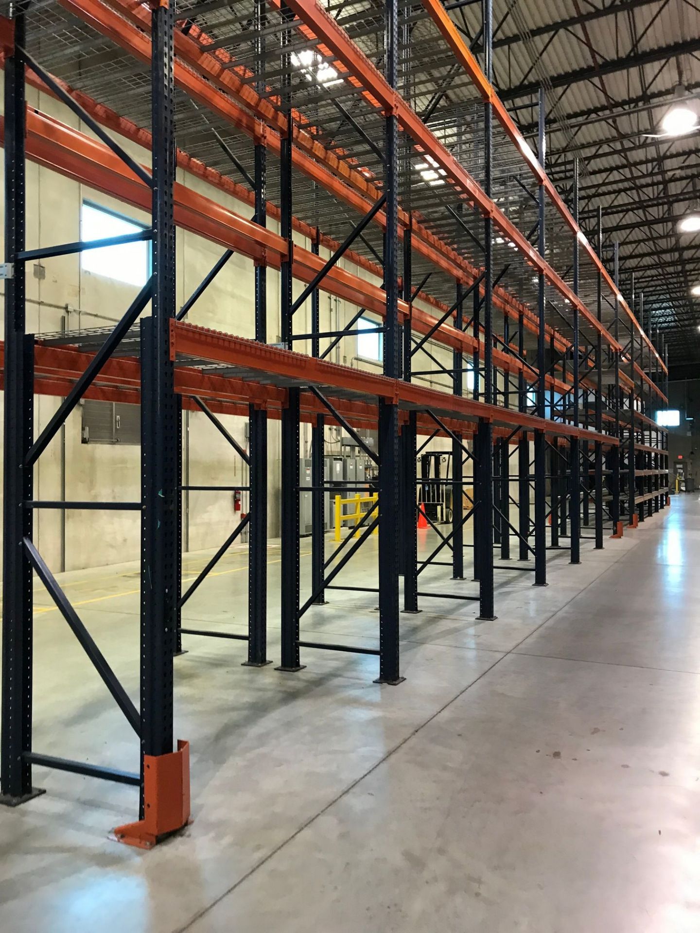 SECTIONS 60" X 108" X 288" TEARDROP TYPE ADJUSTABLE BEAM PALLET RACK WITH WIRE DECKING, 6" HIGH - Image 9 of 16