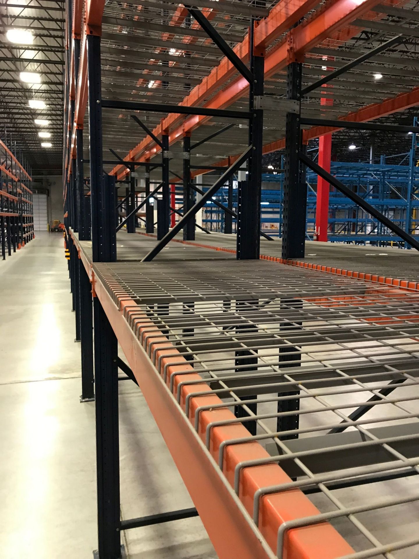SECTIONS 60" X 108" X 288" TEARDROP TYPE ADJUSTABLE BEAM PALLET RACK WITH WIRE DECKING, 6" HIGH - Image 6 of 13