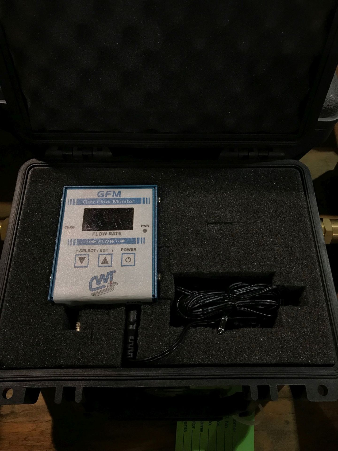 (LOT) GFM GAS FLOW METER AND SIMPSON MODEL 884-2 SOUND LEVEL METER WITH MODEL 890-2 CALIBRATOR - Image 2 of 3