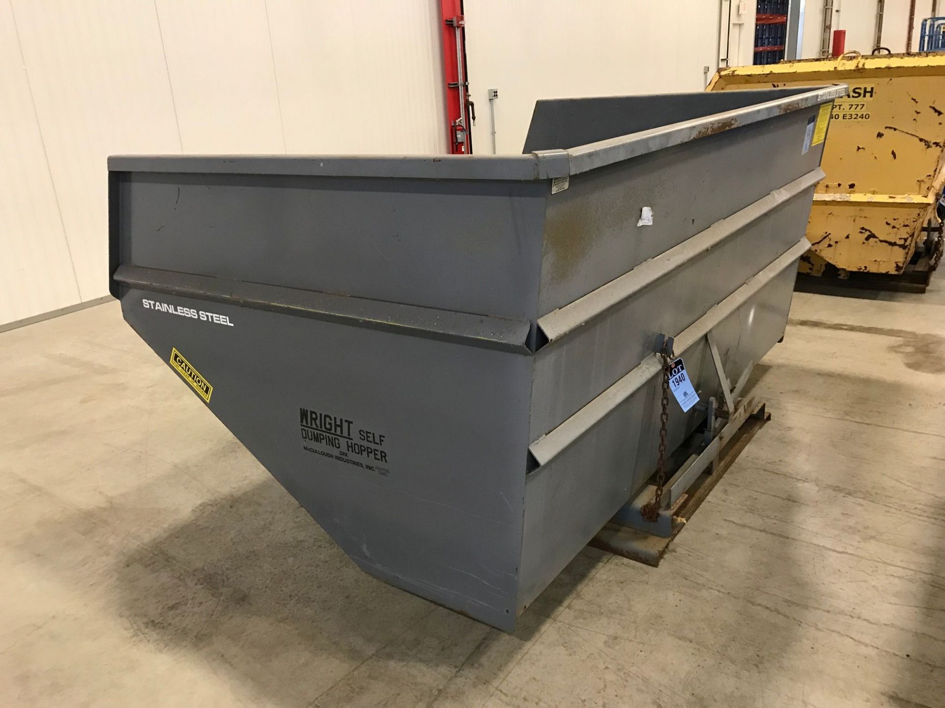 5 CUBIC YARD WRIGHT SELF DUMPING HOPPER