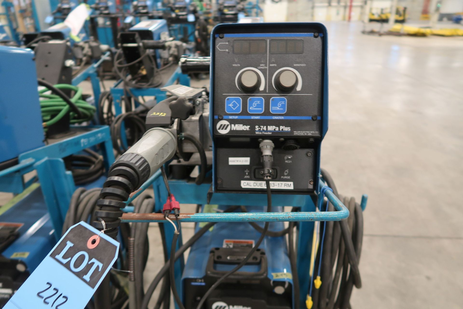 350 AMP MILLER INVISION 352 MPA WELDER WITH MILLER S-74 MPA PLUS WIRE FEEDER; FA 70113-08 - Image 3 of 3