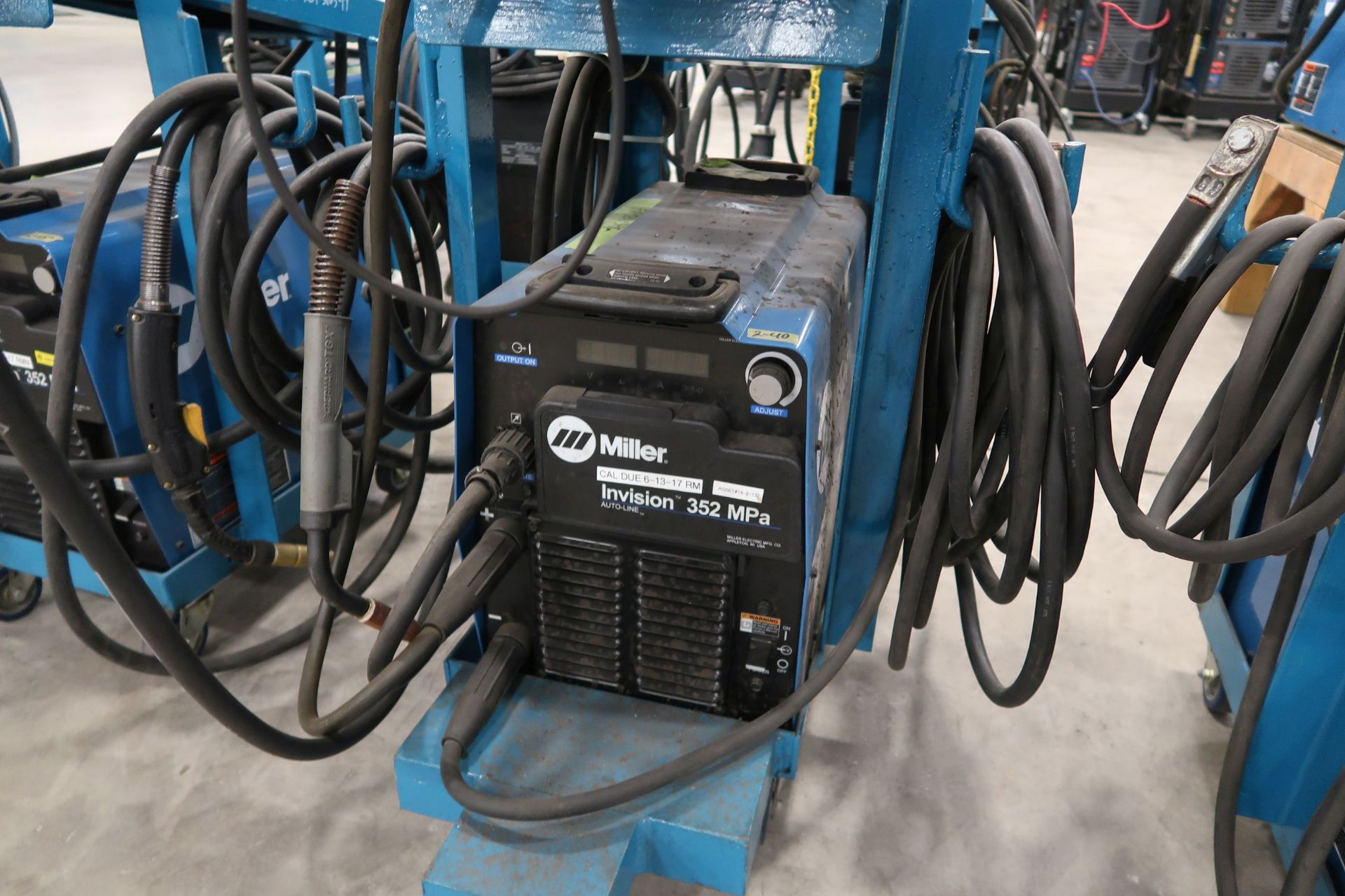 350 AMP MILLER INVISION 352 MPA WELDER WITH MILLER S-74 MPA PLUS WIRE FEEDER; FA 70113-11 - Image 2 of 3