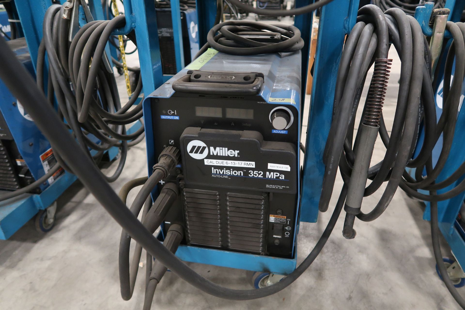 350 AMP MILLER INVISION 352 MPA WELDER WITH MILLER S-74 MPA PLUS WIRE FEEDER; FA 70113-07 - Image 2 of 3