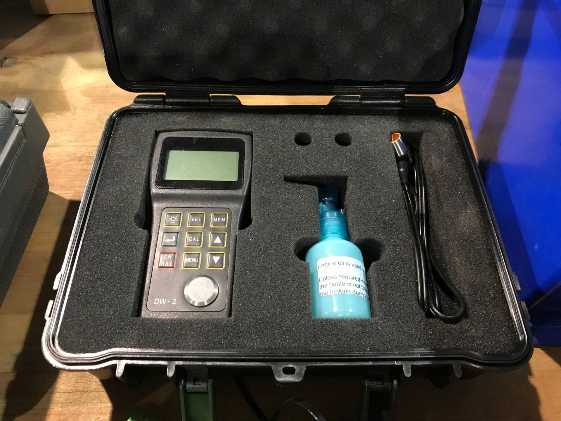 (LOT) STARRETT MODEL 3811A PORTABLE HARDNESS TESTER AND DIGIWORK DW2 ULTRASONIC THICKNESS GAUGE - Image 3 of 3