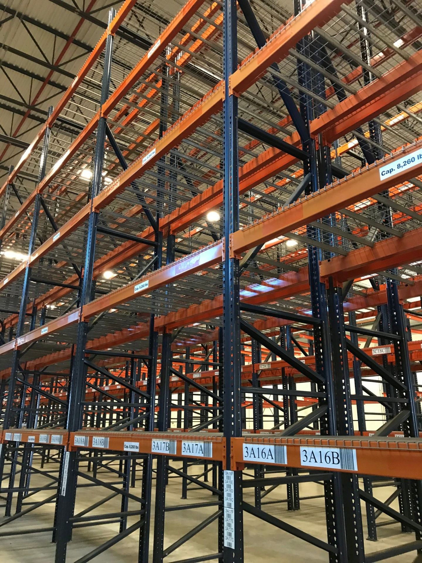 SECTIONS 108" LONG X 42" WIDE X 288" HIGH TEARDROP TYPE ADJUSTABLE BEAM PALLET RACK WITH WIRE - Image 4 of 9