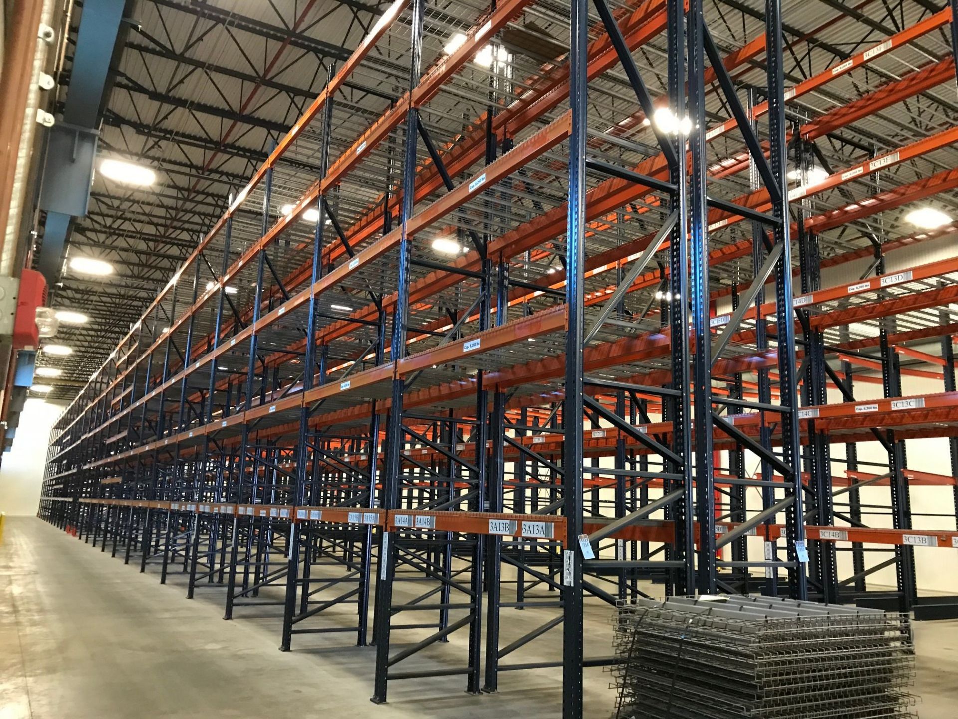 SECTIONS 108" LONG X 42" WIDE X 288" HIGH TEARDROP TYPE ADJUSTABLE BEAM PALLET RACK WITH WIRE - Image 2 of 9