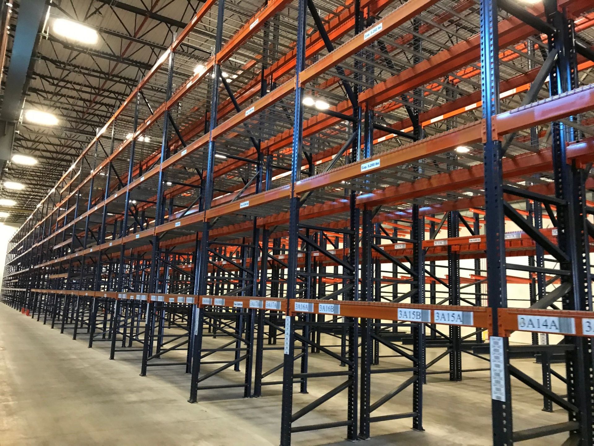 SECTIONS 108" LONG X 42" WIDE X 288" HIGH TEARDROP TYPE ADJUSTABLE BEAM PALLET RACK WITH WIRE - Image 3 of 9