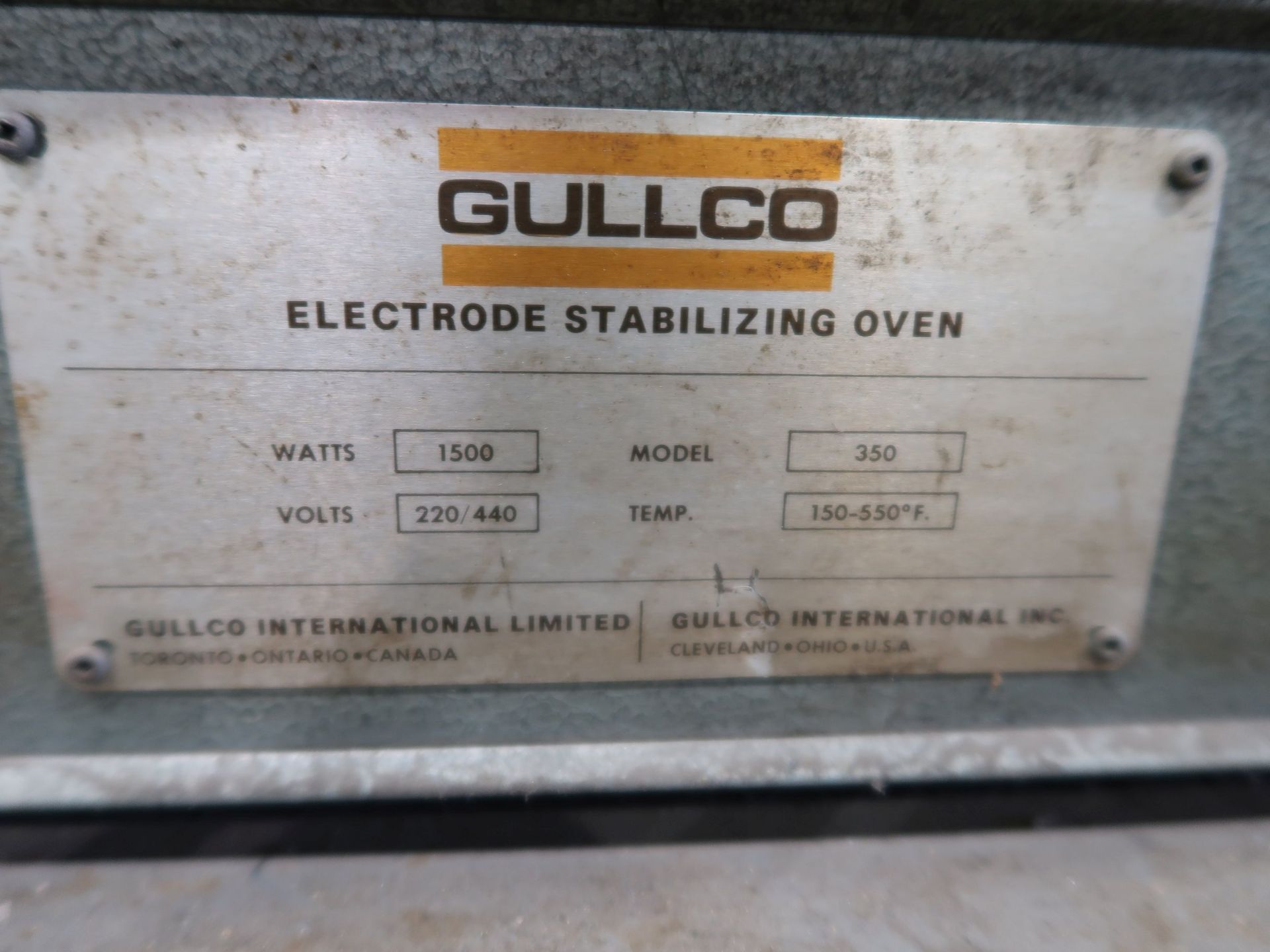 (LOT) GULLCO ROD OVEN W/ CABINET OF WELD ROD - Image 2 of 3