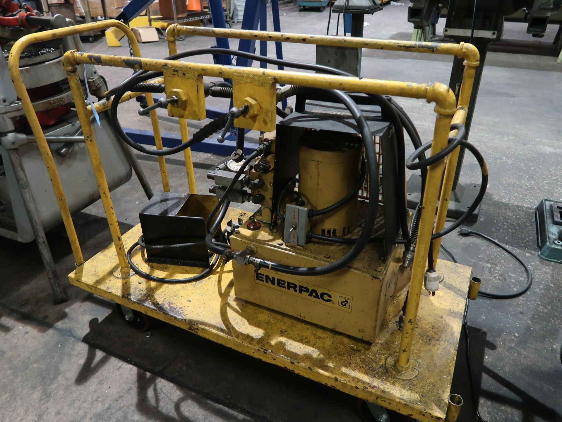 ENERPAC MODEL PER-2045 HUSHH-PUP PORTABLE ELECTRIC HYDRAULIC PUMP - Image 2 of 2