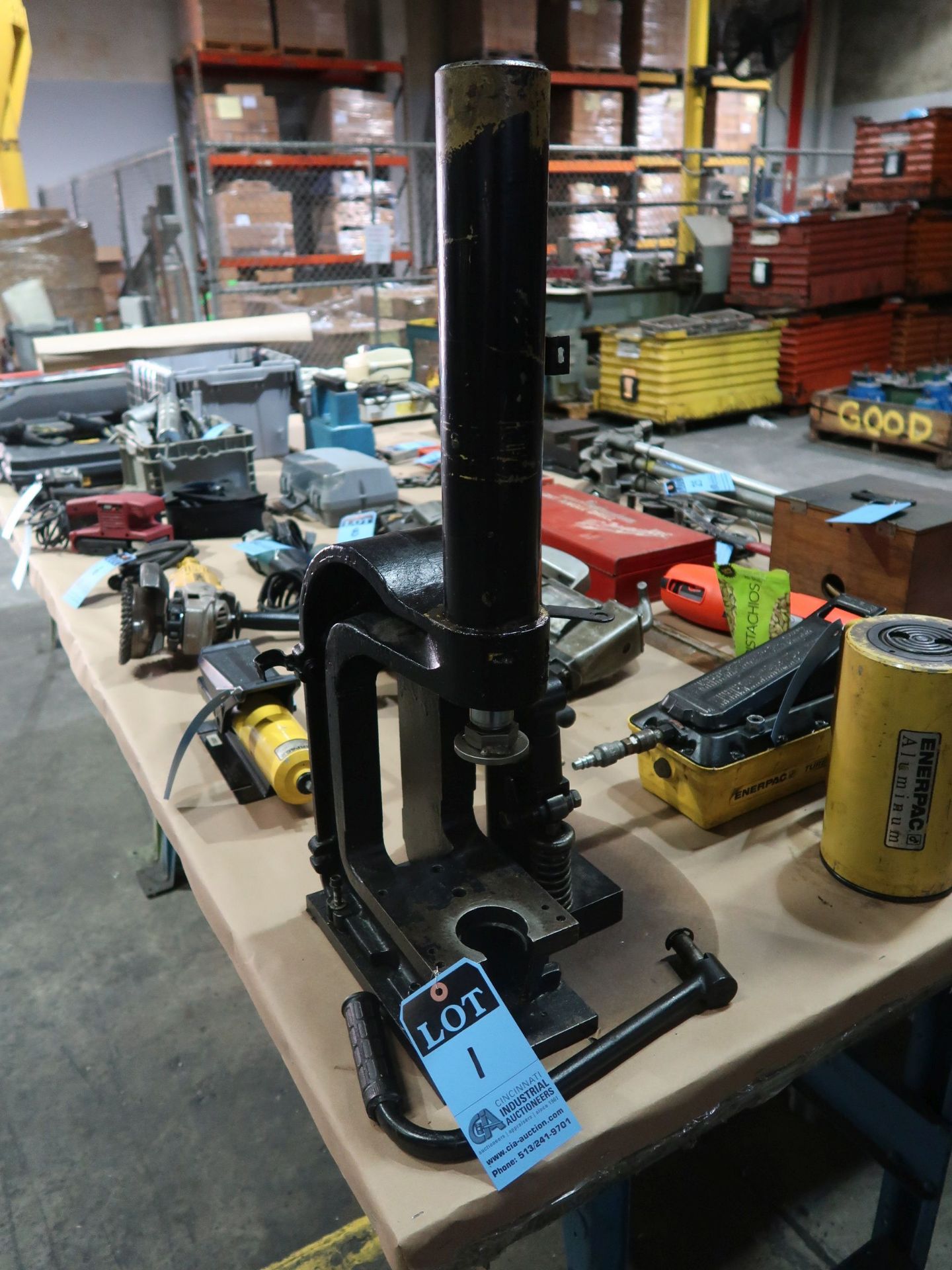 10 TON ENERPAC HYDRAULIC ARBOR PRESS