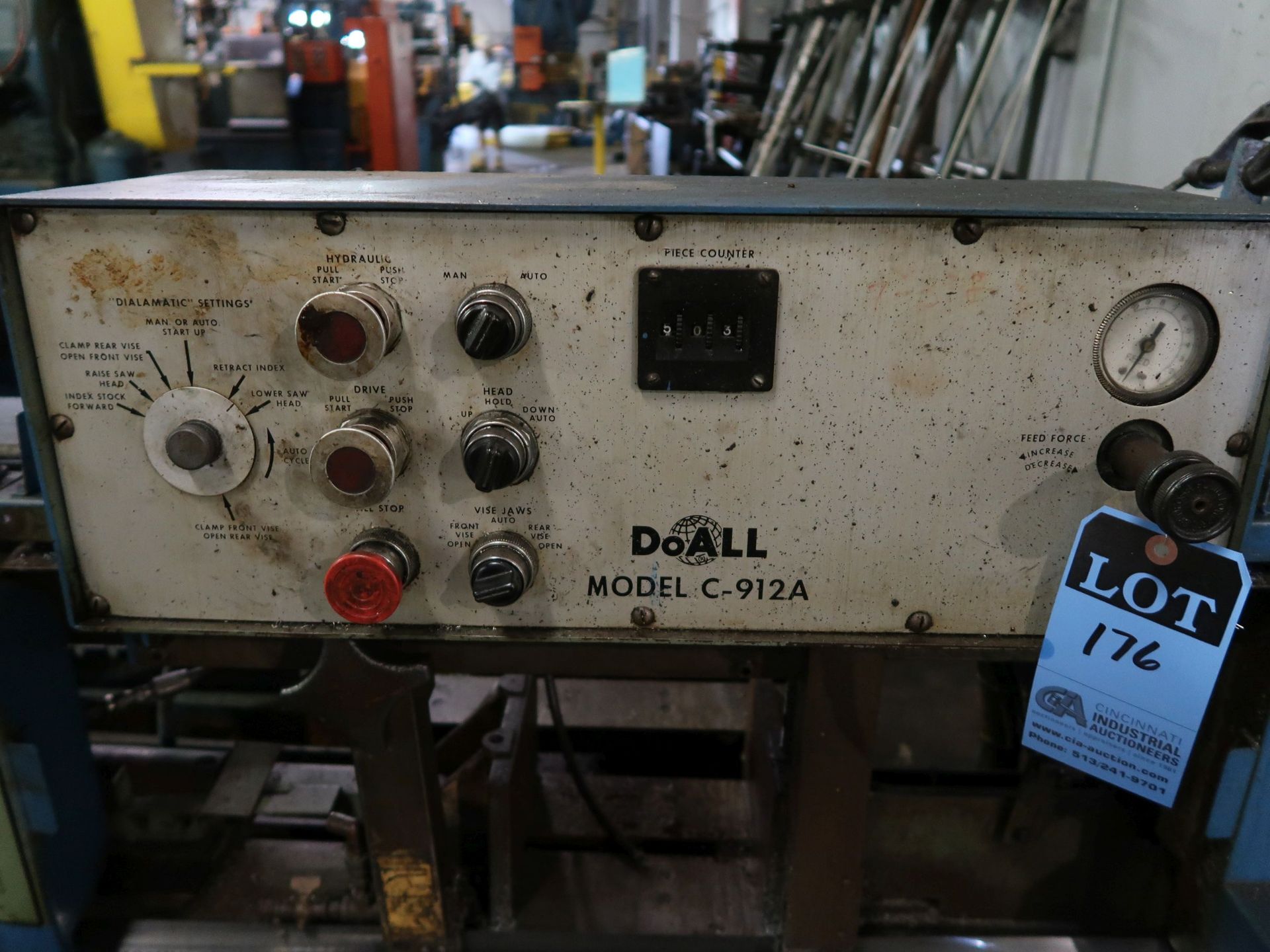 9" X 16" DOALL MODEL C-916A HORIZONTAL BAND SAW; S/N 368-81447 - Image 3 of 6