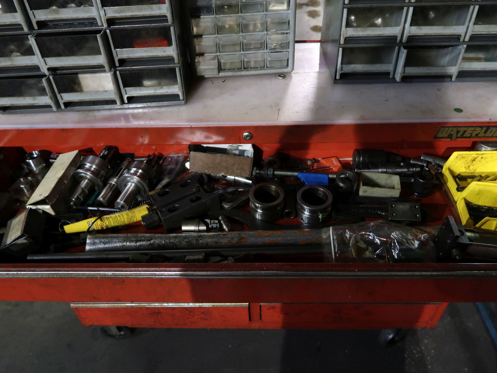 (LOT) MISCELLANEOUS ACME PARTS WITH CABINETS AND CARTS - Image 3 of 7