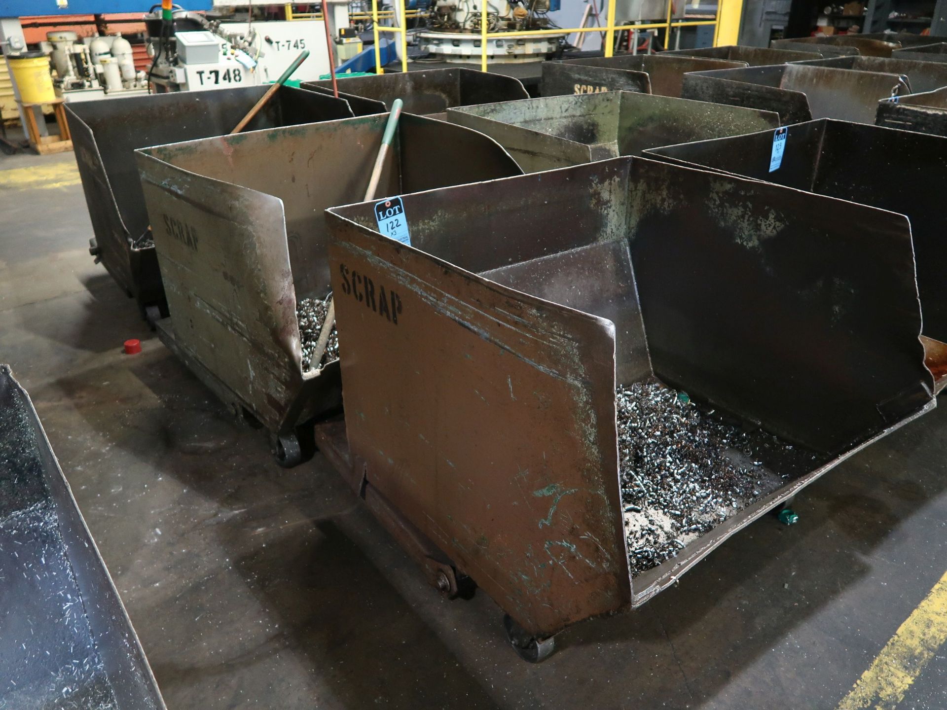 PORTABLE SCRAP METAL DUMP HOPPERS