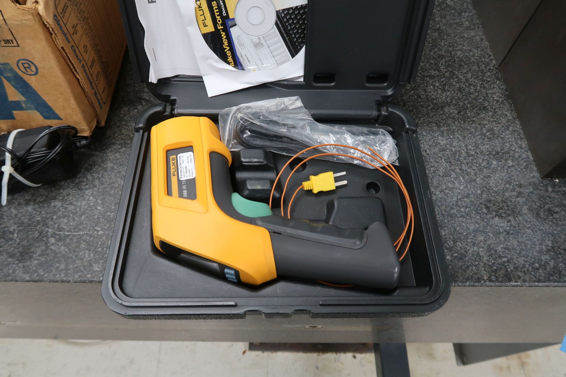 FLUKE IR THERMOMETER