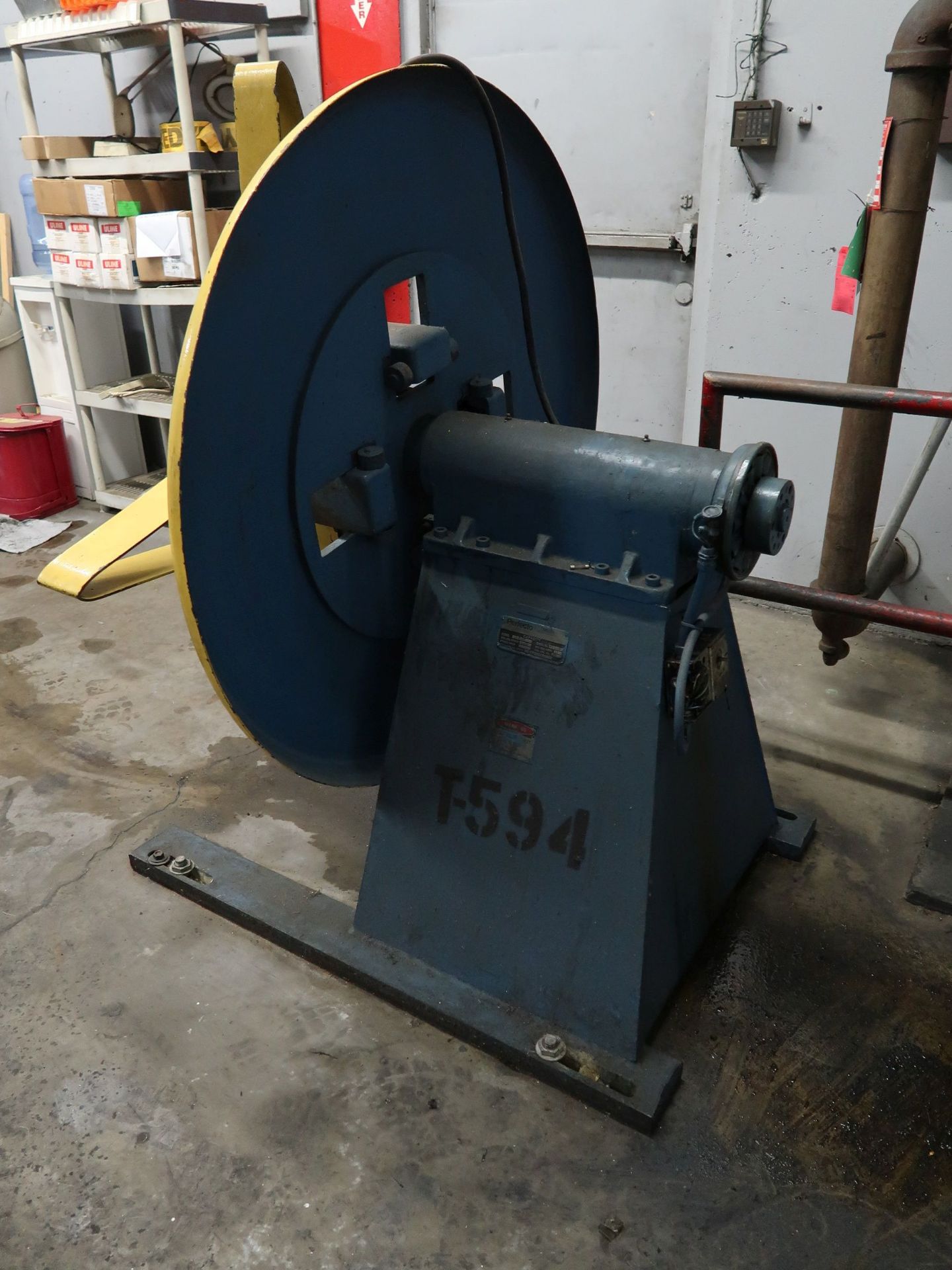 4,000 LB. X 12" PERFECTO MODEL 12-M-SB POWER UNCOILER; S/N PR-4668 - Image 2 of 3