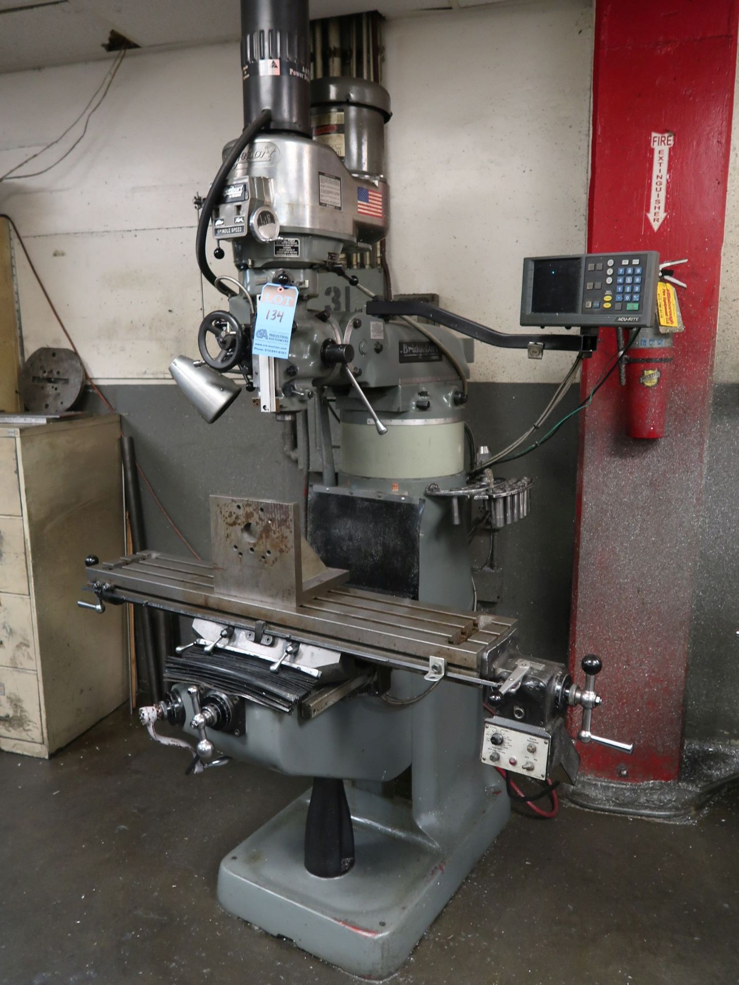 2 HP BRIDGEPORT VERTICAL MILLING MACHINE; S/N HDNG0114, SPINDLE SEEP 60-4,200 RPM, 9" X 42" POWER - Image 2 of 7