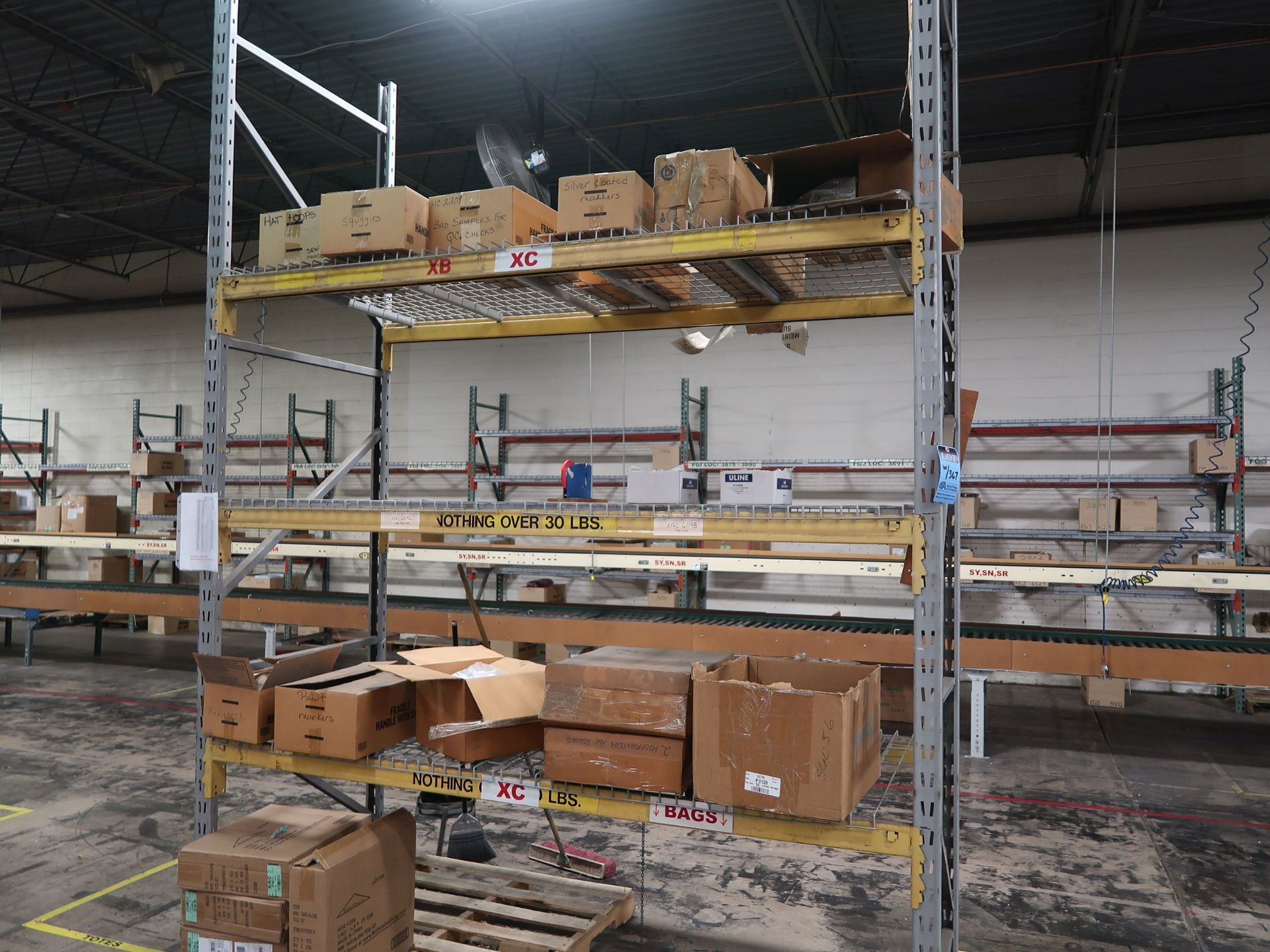 SECTIONS 96" X 42" X 144" ADJUSTABLE BEAM PALLET RACK; (12) 42" X 144" UPRIGHTS, (60) 96" - Image 3 of 4
