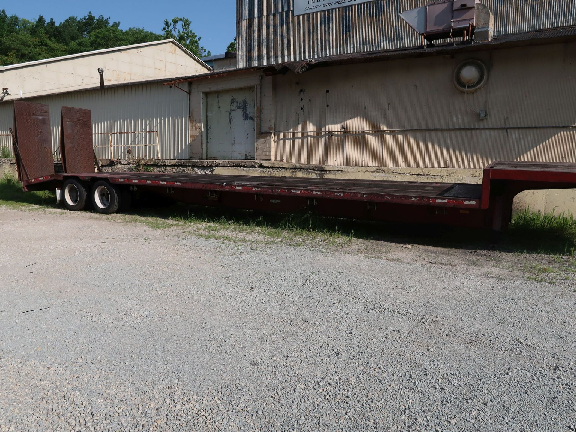 2002 53' WABASH STEP DECK TRAILER; VIN # 1JJF532W42S784406, 102" DECK, 93" LONG X 42" WIDE RAMPS - Image 2 of 6