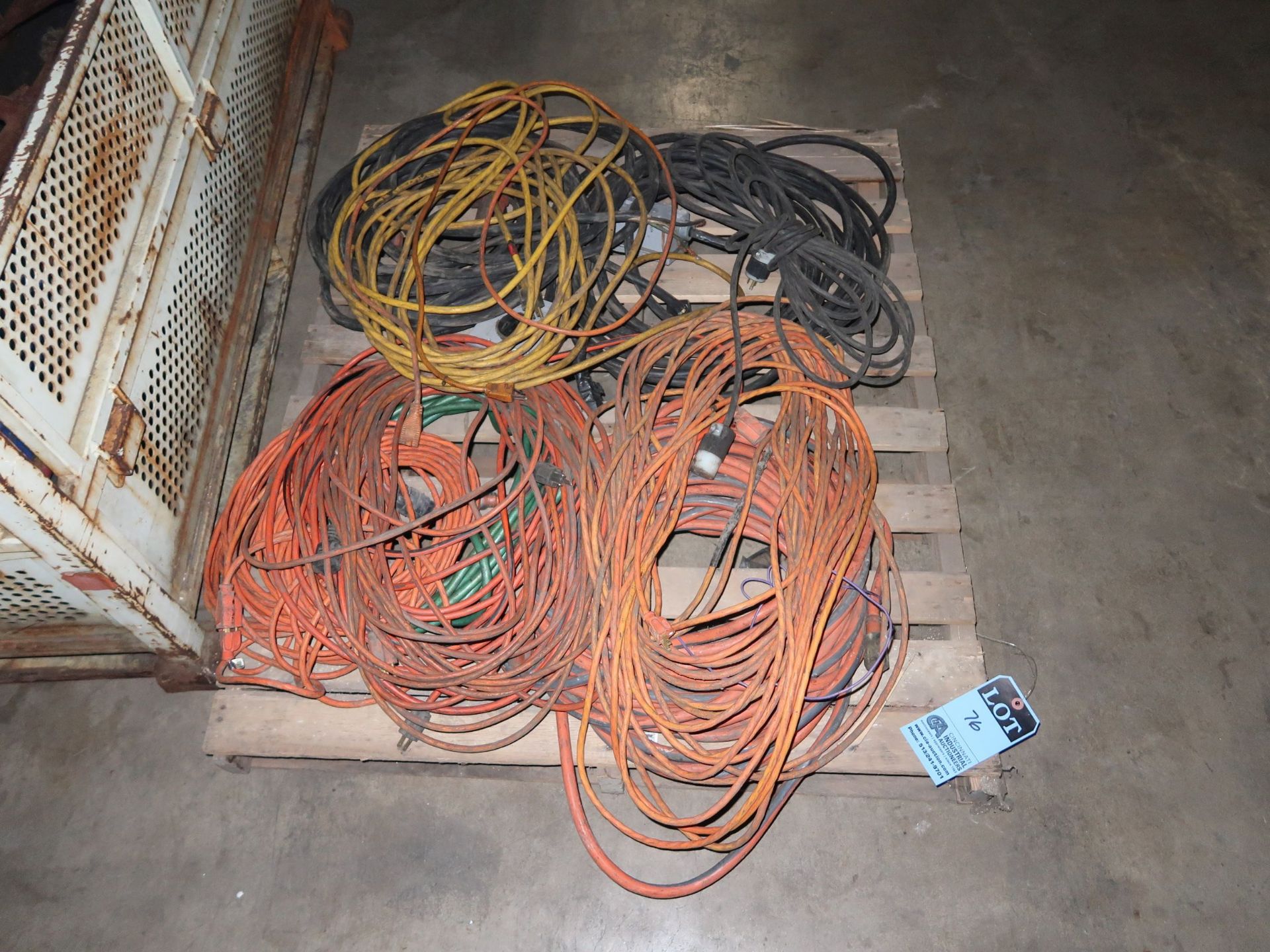 (LOT) ELECTRICAL CORDS