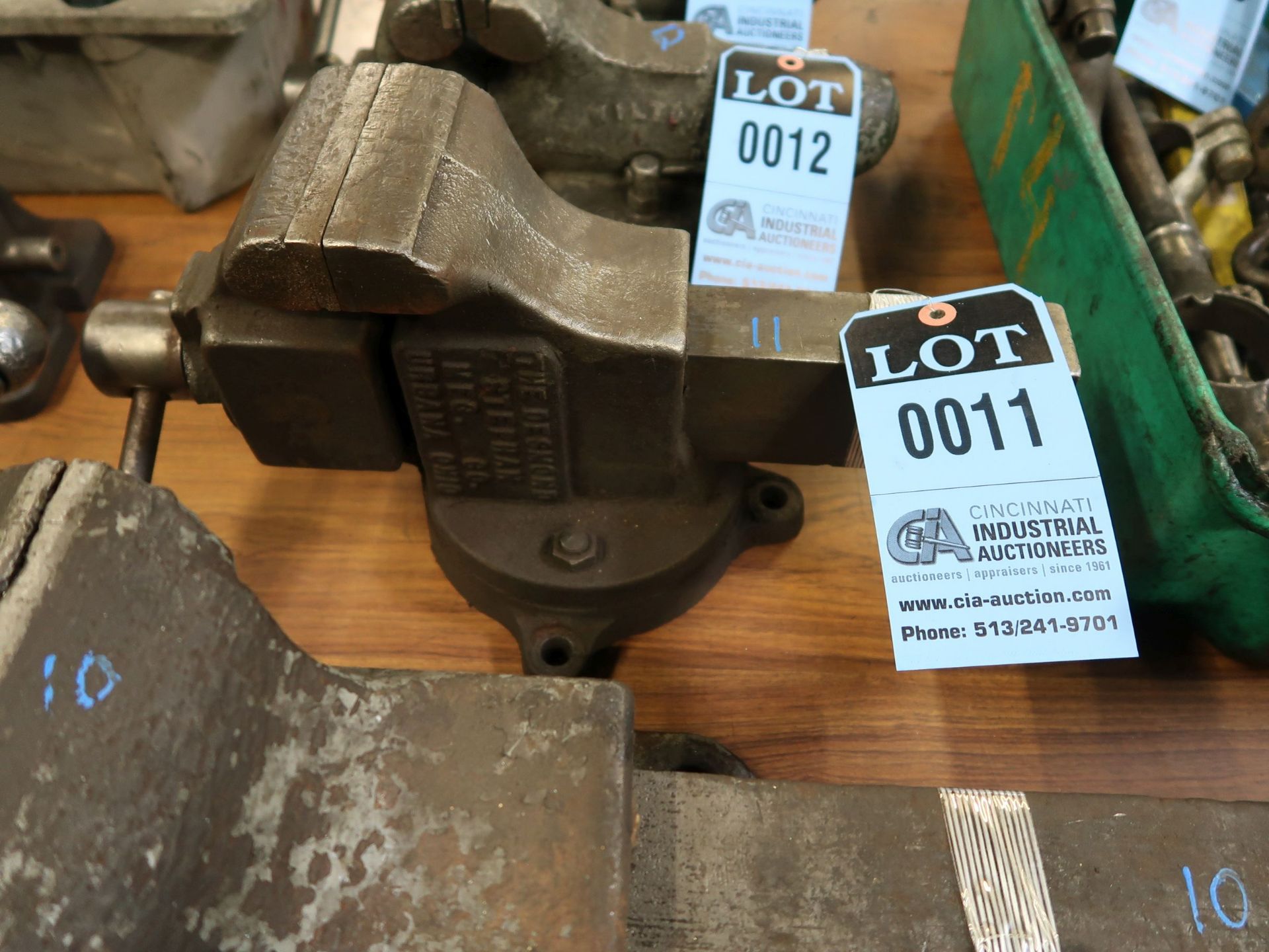 4" BENCH VISE