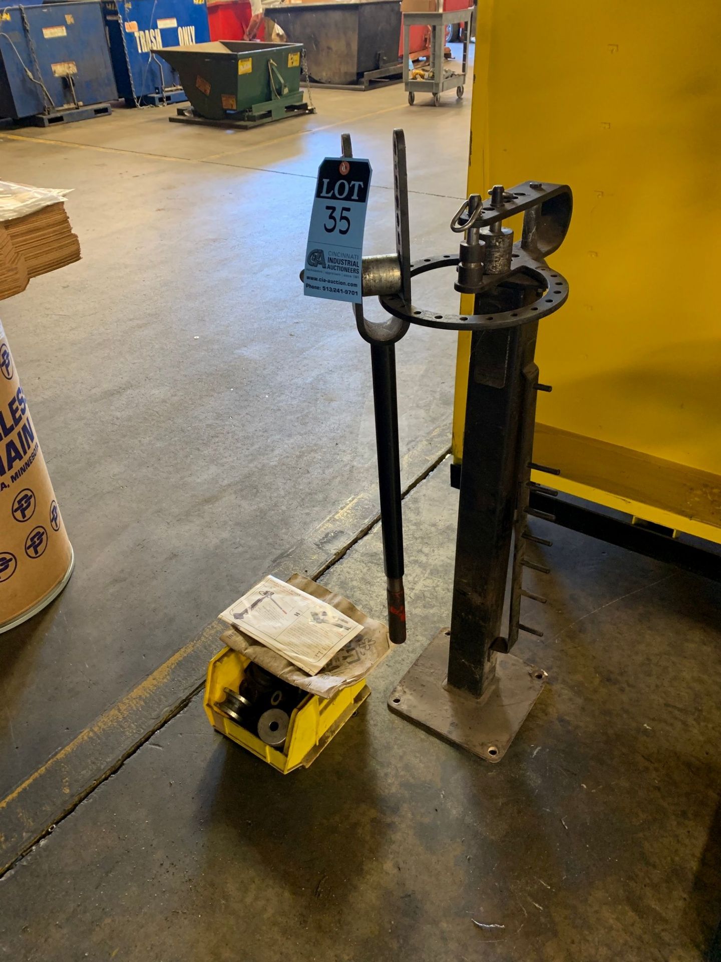 LOCKDOWN SECURITIES MODEL 2516-H FLOOR COMPACT TUBE BENDER