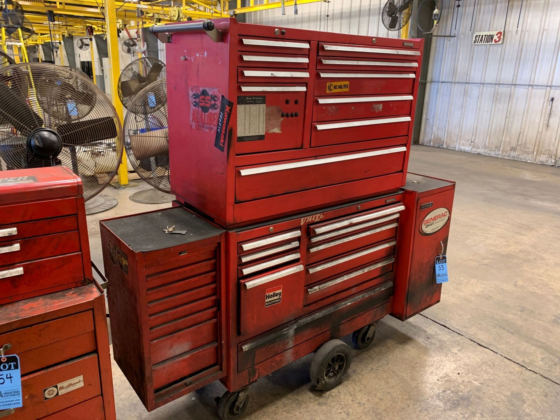 KENNEDY PORTABLE TOOL CHEST WITH MOUNTED SIDE CABINETS - Image 2 of 3