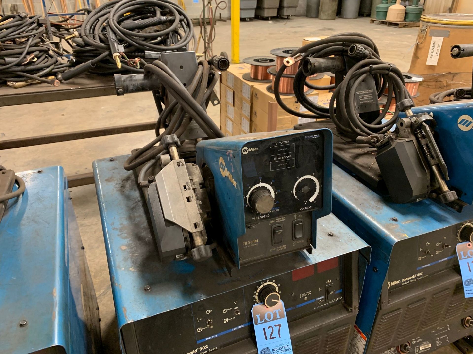 300 AMP MILLER MODEL DELTAWELD 302 CV-DC WELDING POWER SOURCE; S/N KG177712, WITH 24 VOLT MILLER - Image 3 of 4