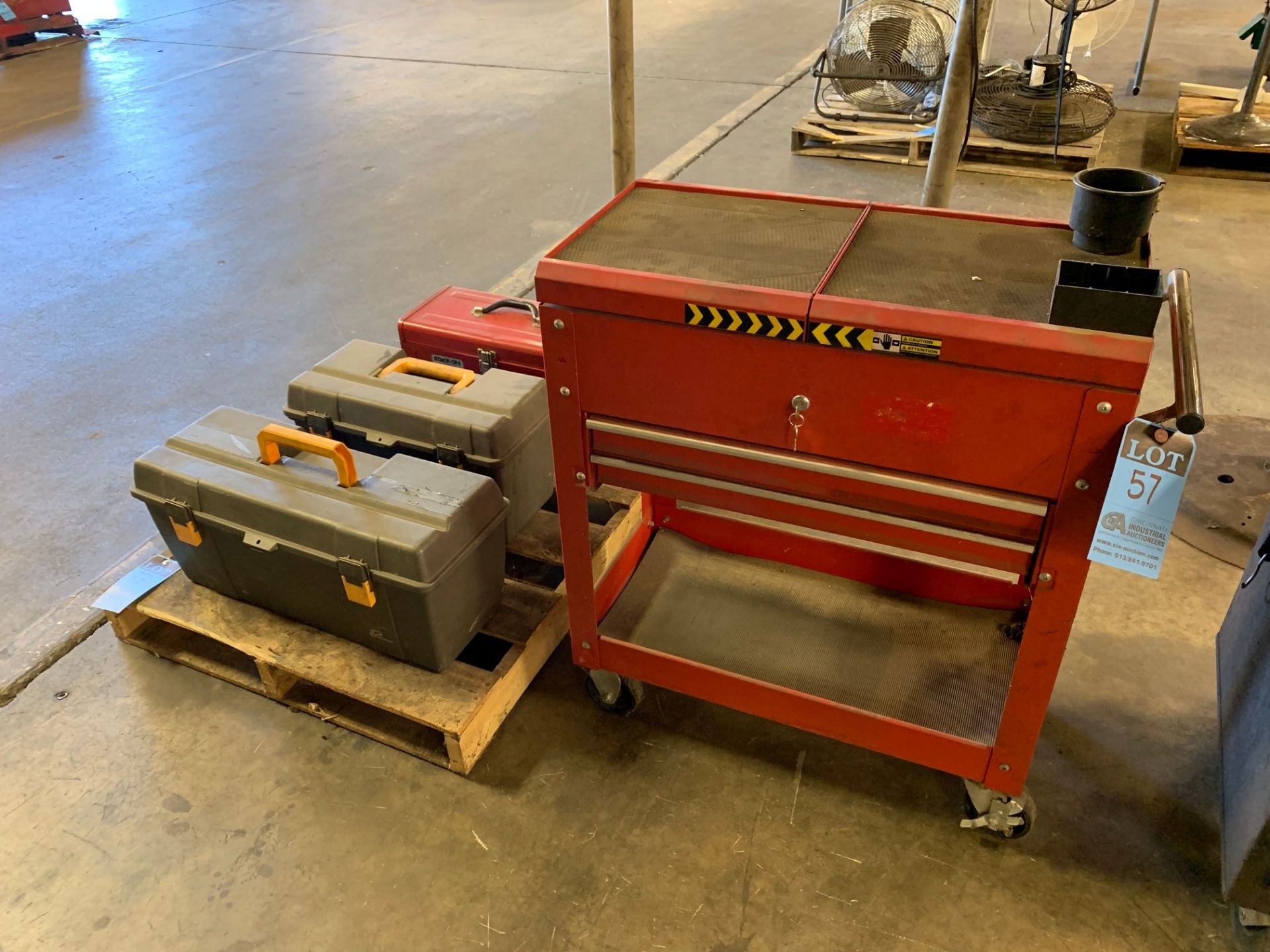 (LOT) MISCELLANEOUS TOOL BOXES AND TOOL CART