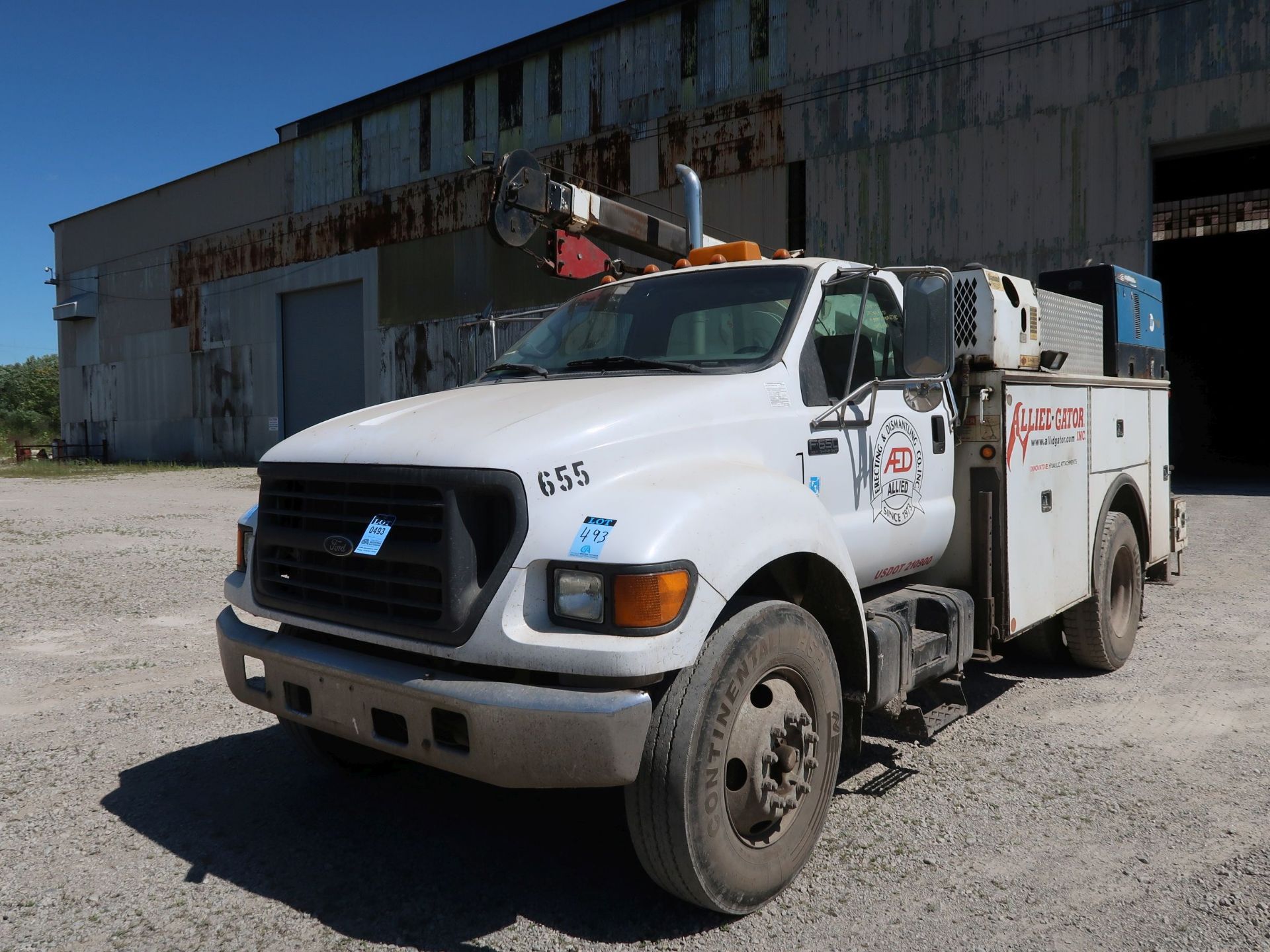 2002 FORD F650 SUPER DUTY SERVICE TRUCK; VIN 3FDNF65H92MA27182, CAT 3126, WELDER, CRANE, AIR