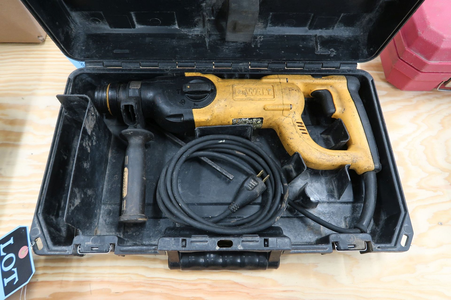 DEWALT ELECTRIC SAWZALL