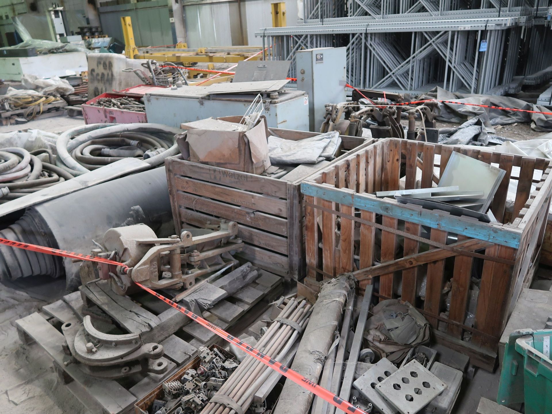 (LOT) LARGE QUANTITY OF HARDWARE, ELECTRIAL, HOSE, DRILLS AND OTHER ON APPROX. (50) SKIDS - Image 2 of 3