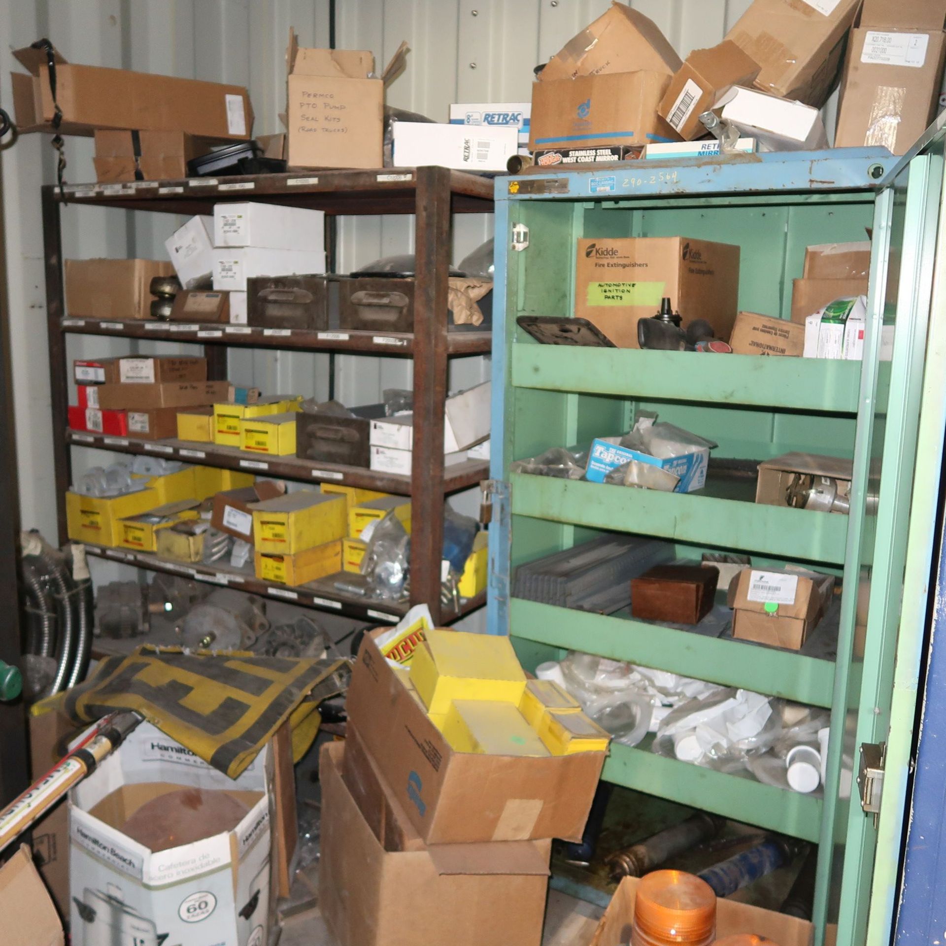(LOT) CONTENTS OF CONTAINER INCLDUING CONSTRUCTION EQUIPMENT, PARTS, BRAKERS, SEALS, VALVES, - Image 3 of 3