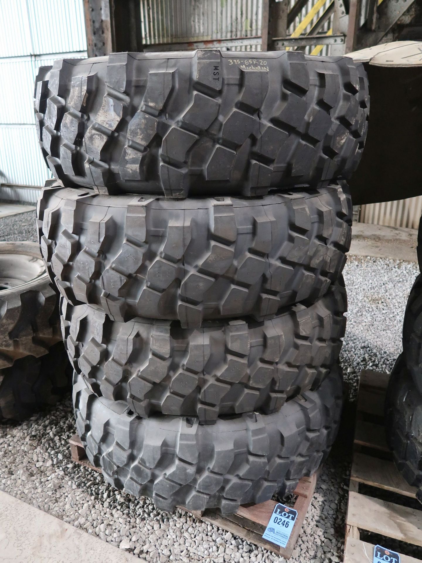 MICHELIN 395-85R20 XML TIRES