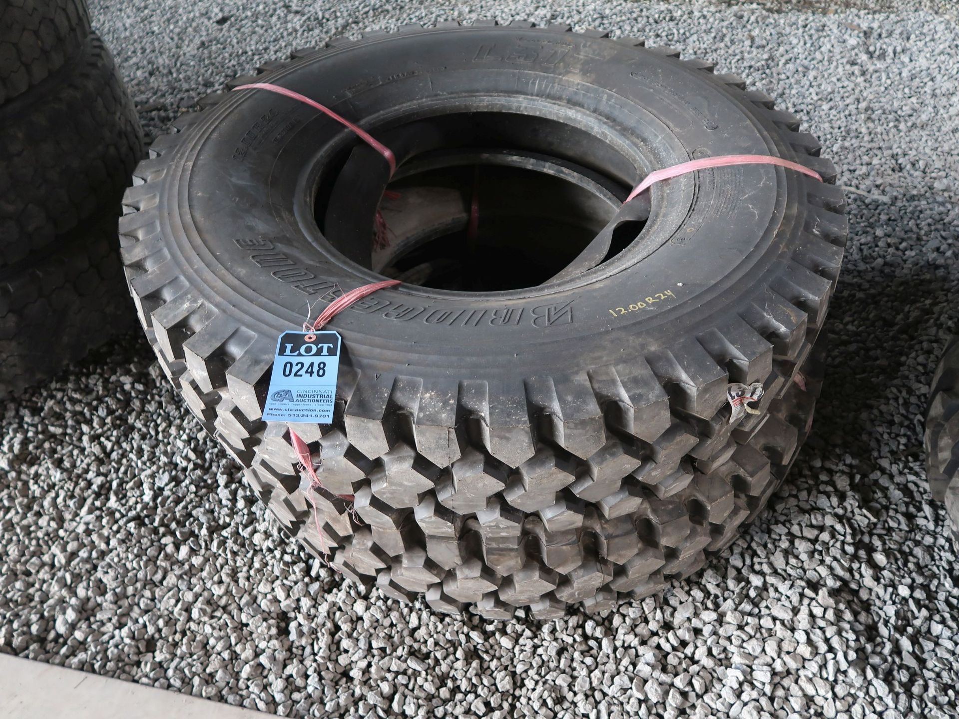 BRIDGESTONE 12.00R24 L317 TIRES