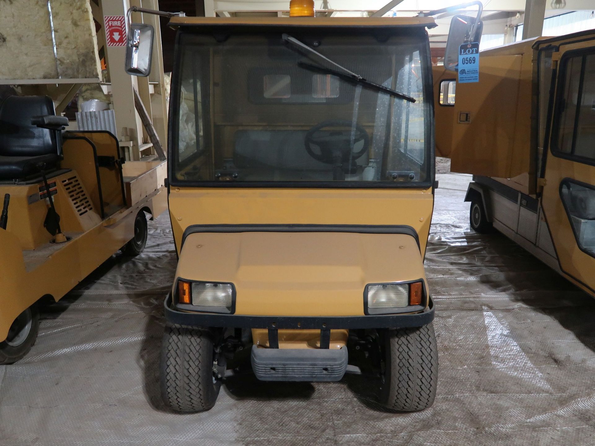 INGERSOLL RAND / CLUBCAR CARRYALL 6 ELECTRIC ENCLOSED REAR MAINTENANCE CART; S/N J0531-528158, 48" X - Image 2 of 7