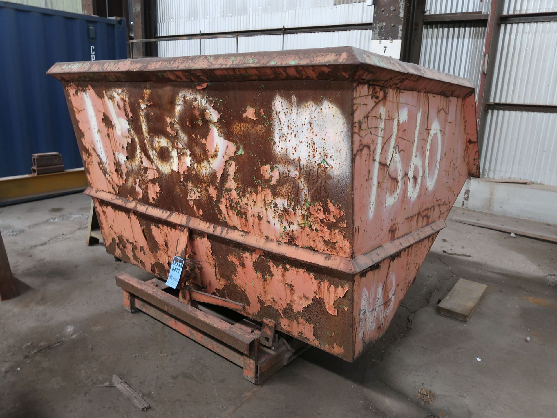 2-1/2 CU. YARD APPROX. SELF DUMPING HOPPER