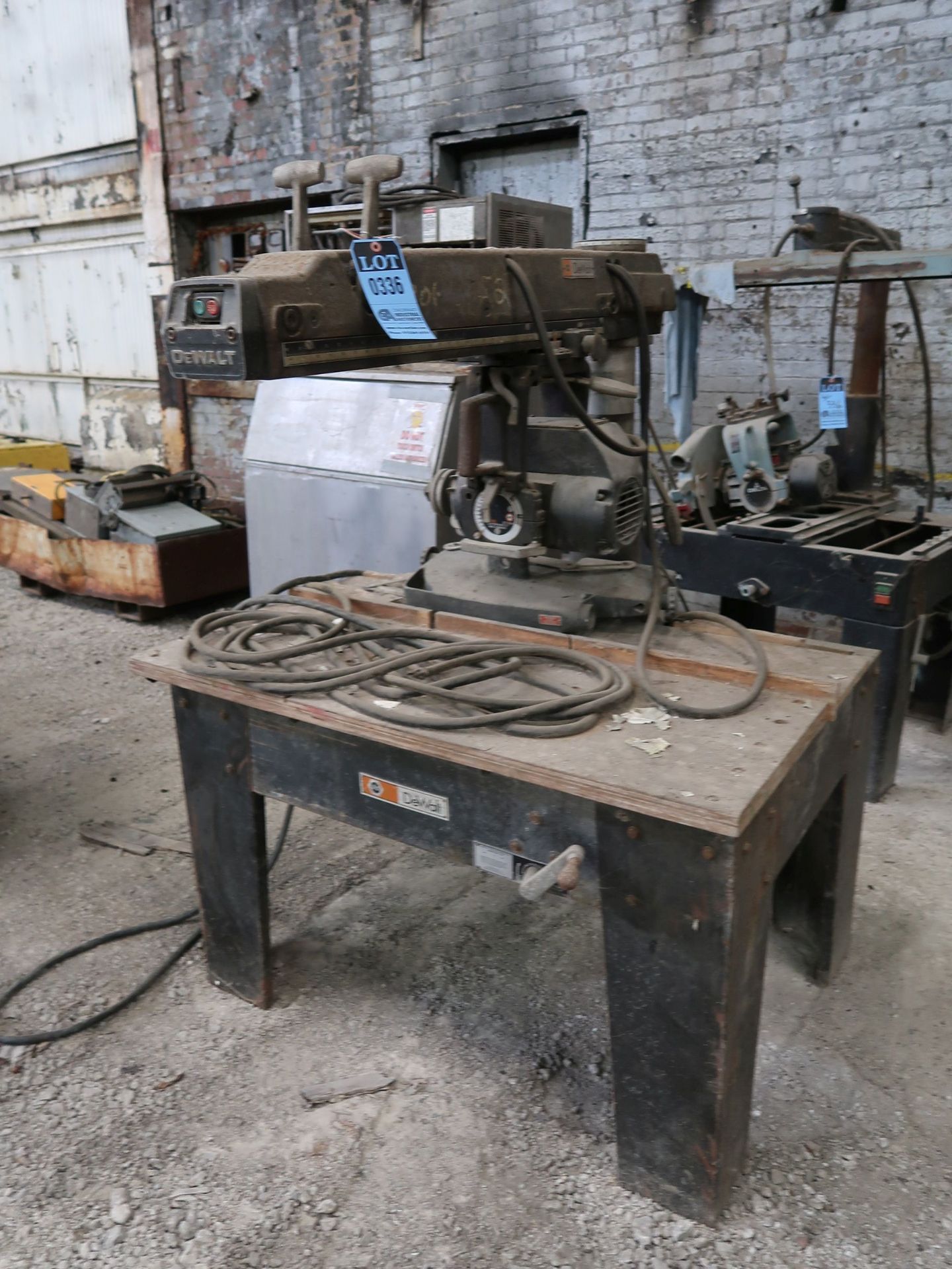 (LOT) (2) RADIAL ARM SAWS AND ICE MAKERS