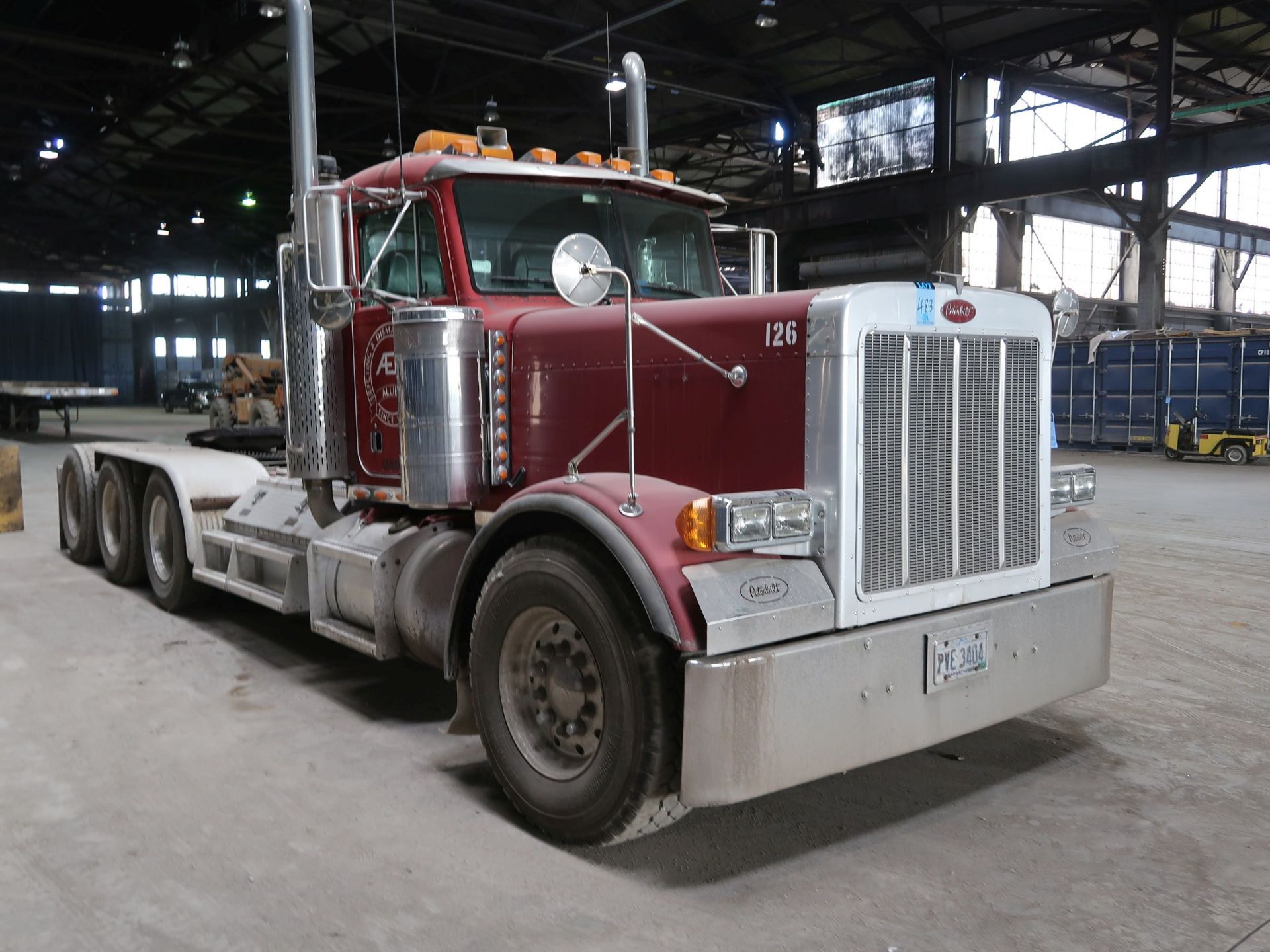 1999 PETERBILT MODEL 379 TRI-AXLE TWIN SCREW TRACTOR; VIN 1XP5DB9X8XD465889, WET KIT, 523,007 - Image 3 of 10