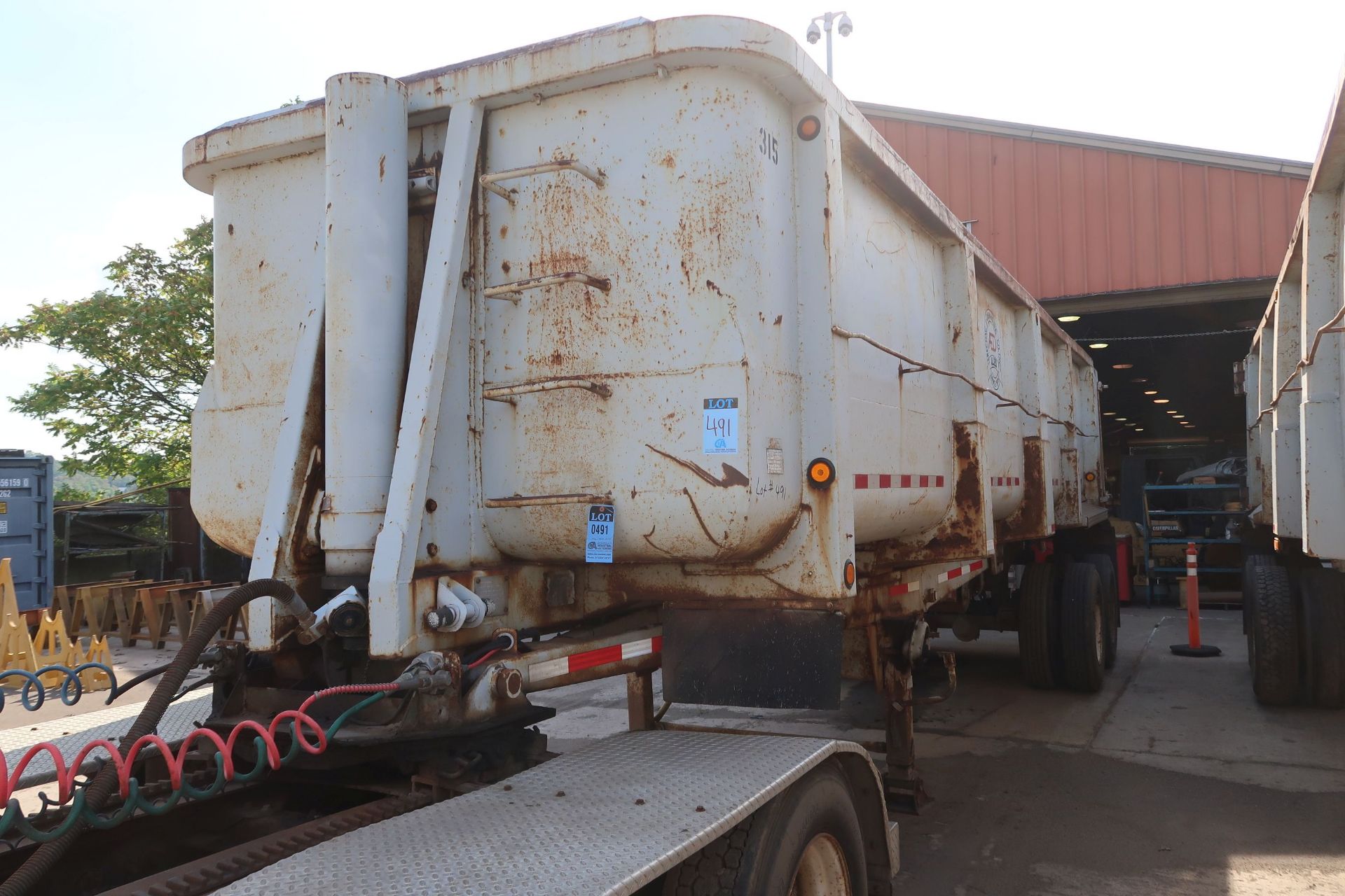 1999 CLEMENT DUMP TRAILER; VIN 1C9BB30BXXM110461, UNIT 01-315