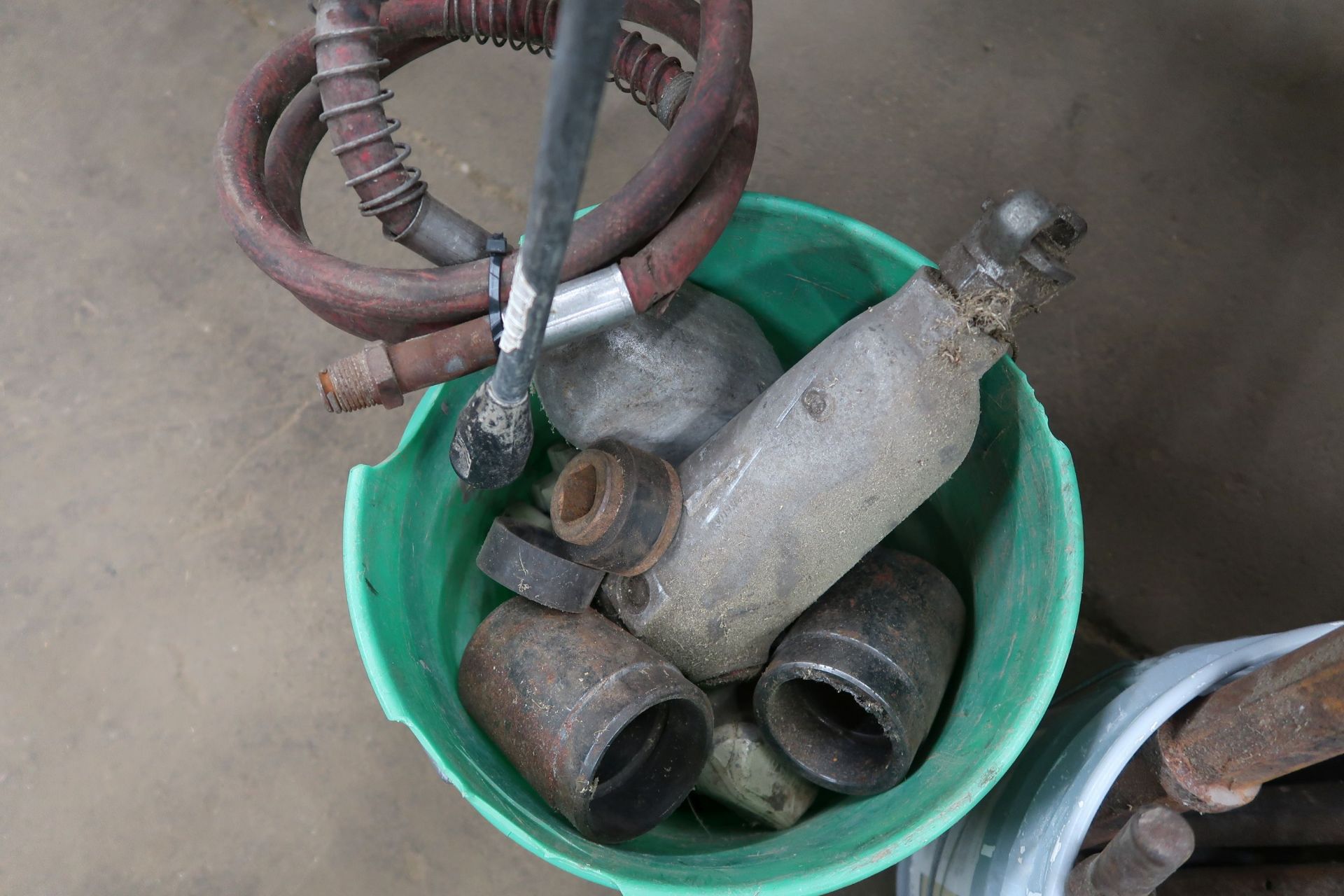 BUCKET JACK HAMMER BITS - Image 4 of 4