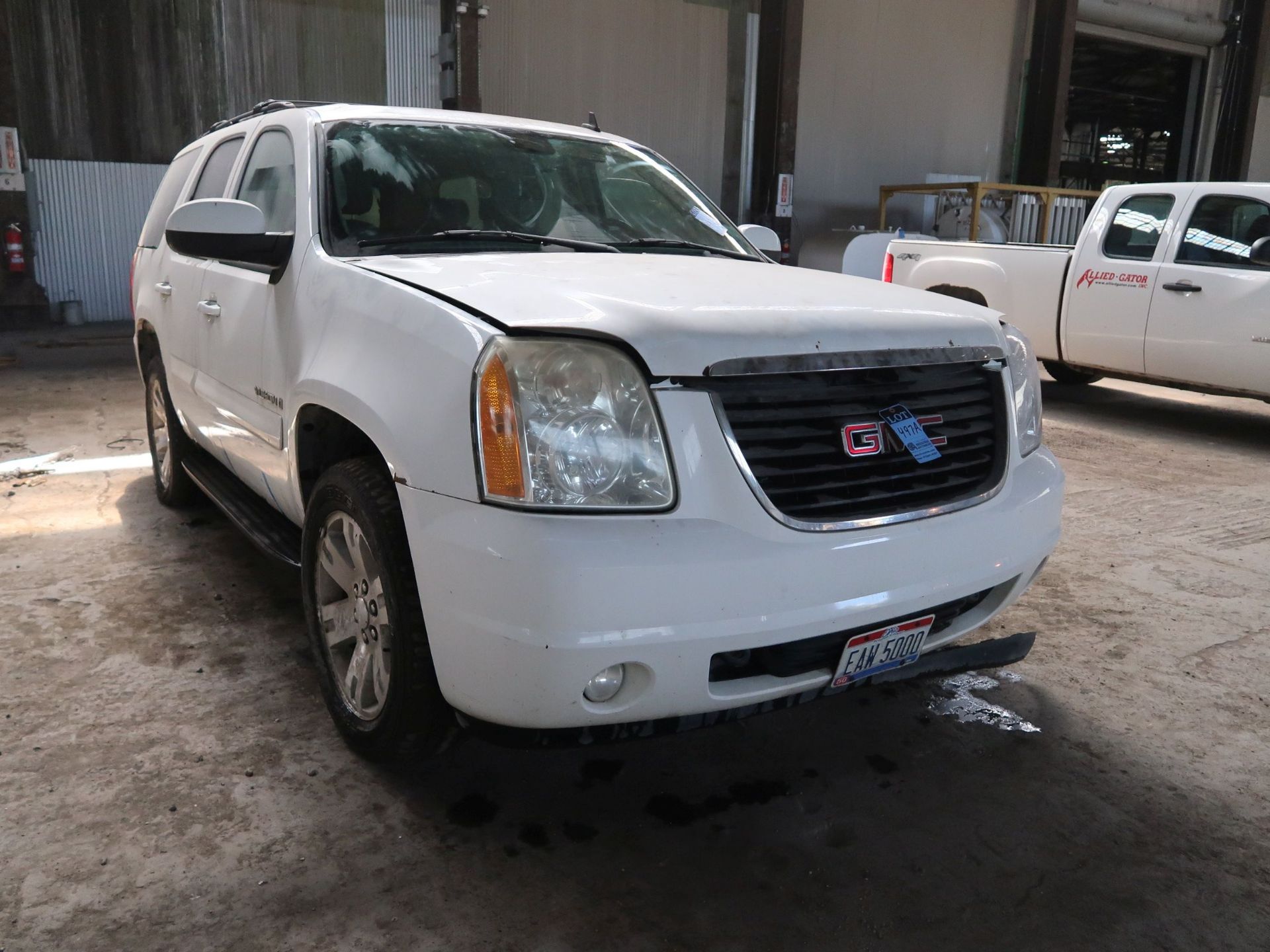 2007 GMC YUKON STL SUV; VIN 1GKFK13087J101589, 150,356 MILES, UNIT 02-614 - Image 2 of 10